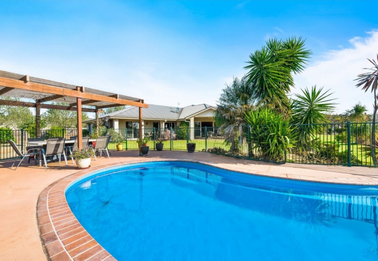 4 Angus Street, HIGHFIELDS QLD 4352