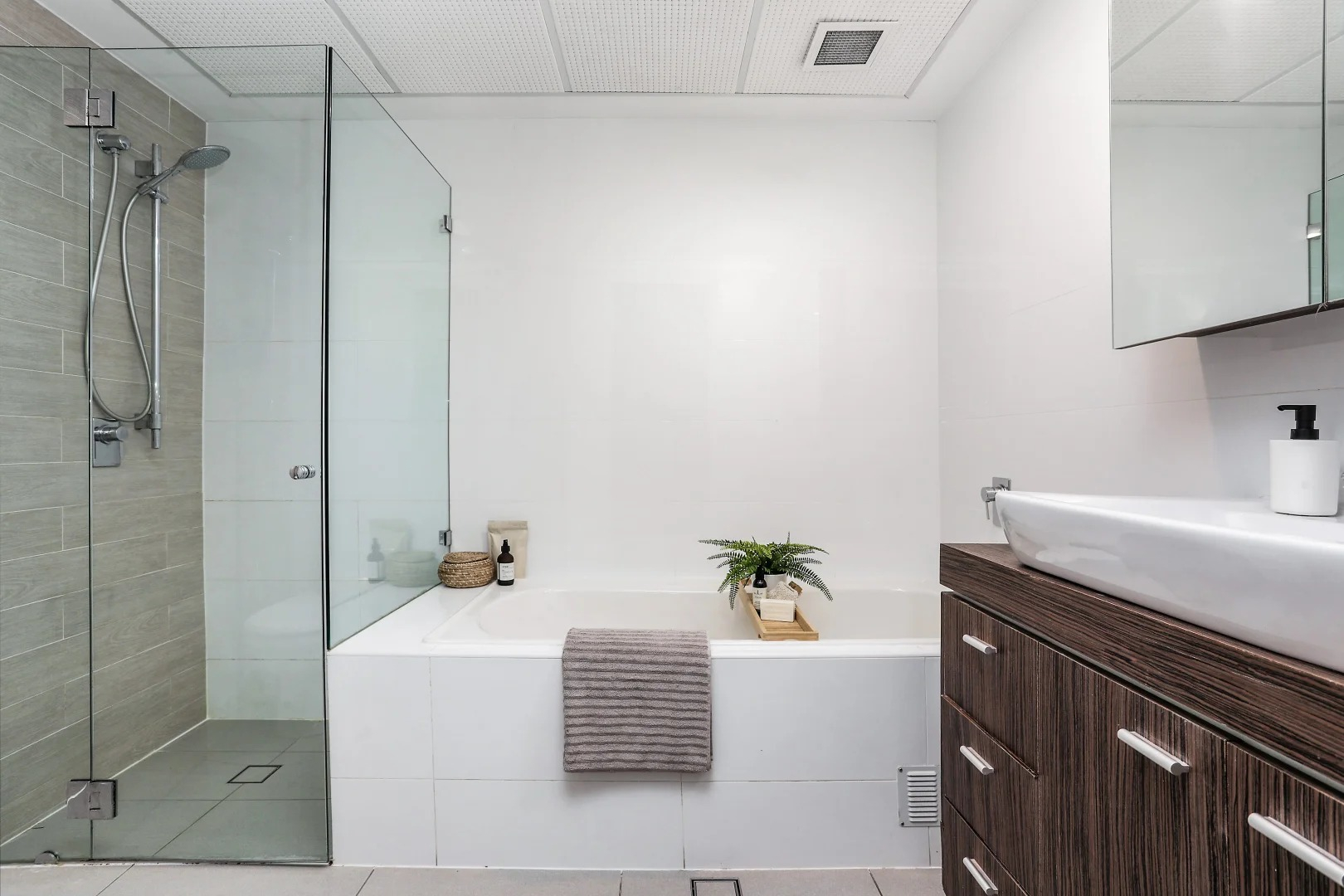 19/469 Parramatta Rd, Leichhardt Leased by The Gallery Real Estate - image 6