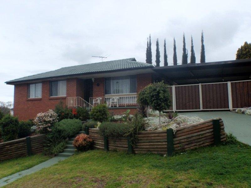 11 Queenscliff Dr, WOODBINE NSW 2560