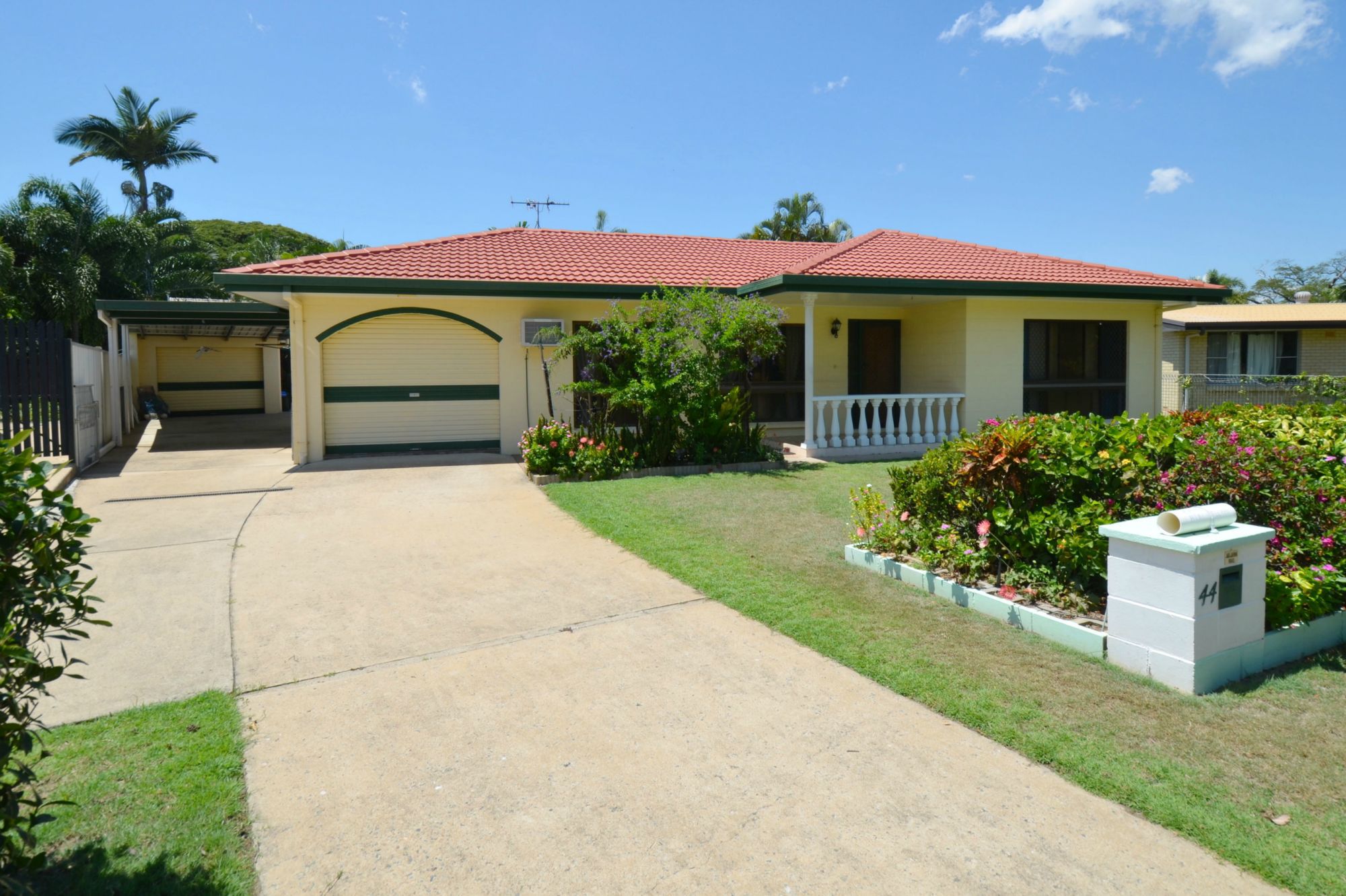 44 Jacaranda Crescent, ANNANDALE QLD 4814