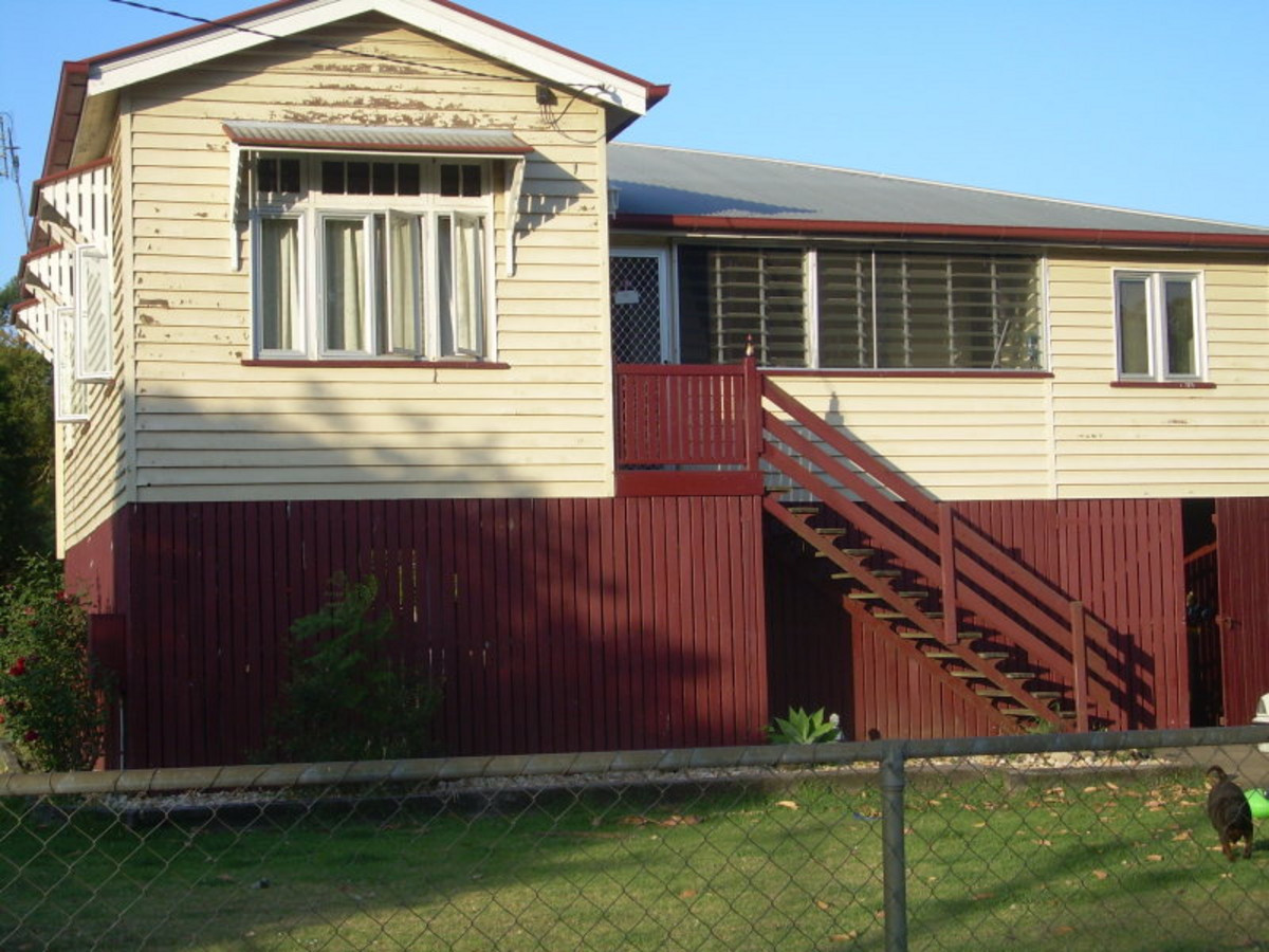 4 School Street, HELIDON QLD 4344