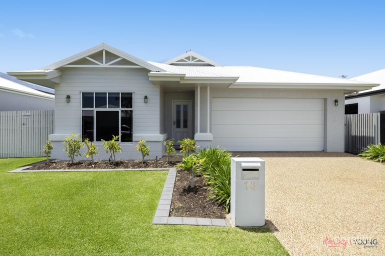 13 Magellan Street, BURDELL QLD 4818