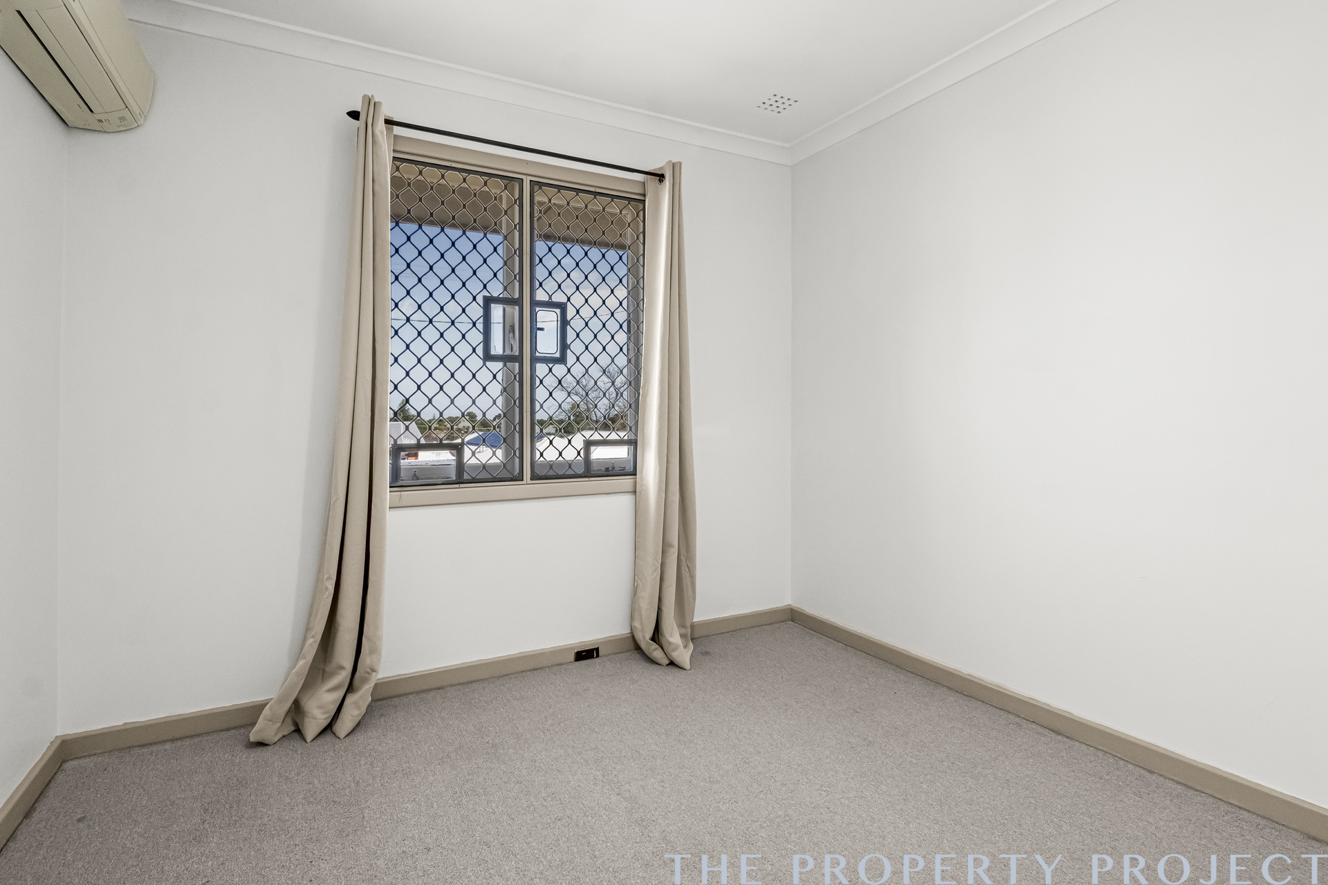 19 Barrows Way Balga WA 6061