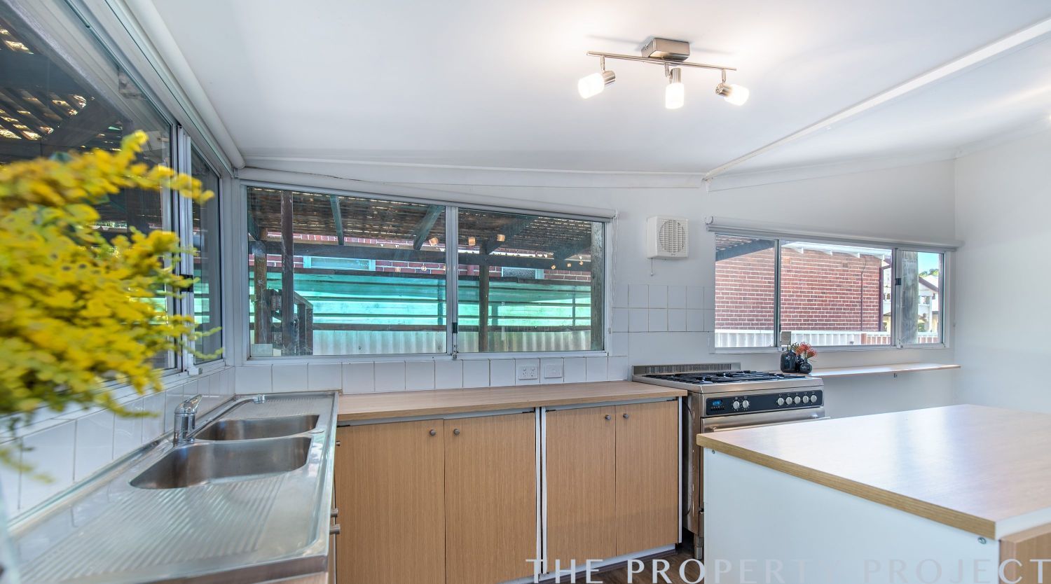 8 Leake Street Bayswater WA 6053