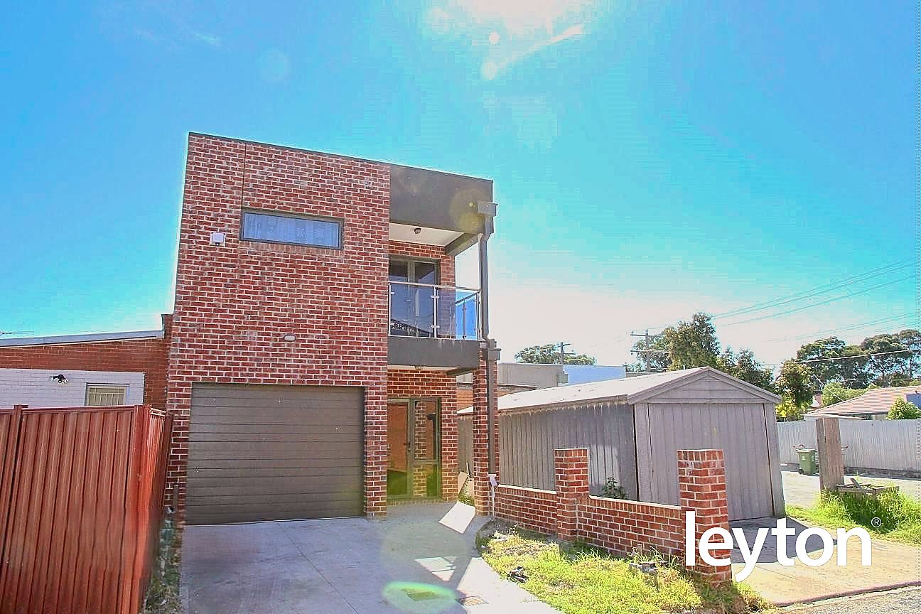 8b Erica Street, SPRINGVALE VIC 3171