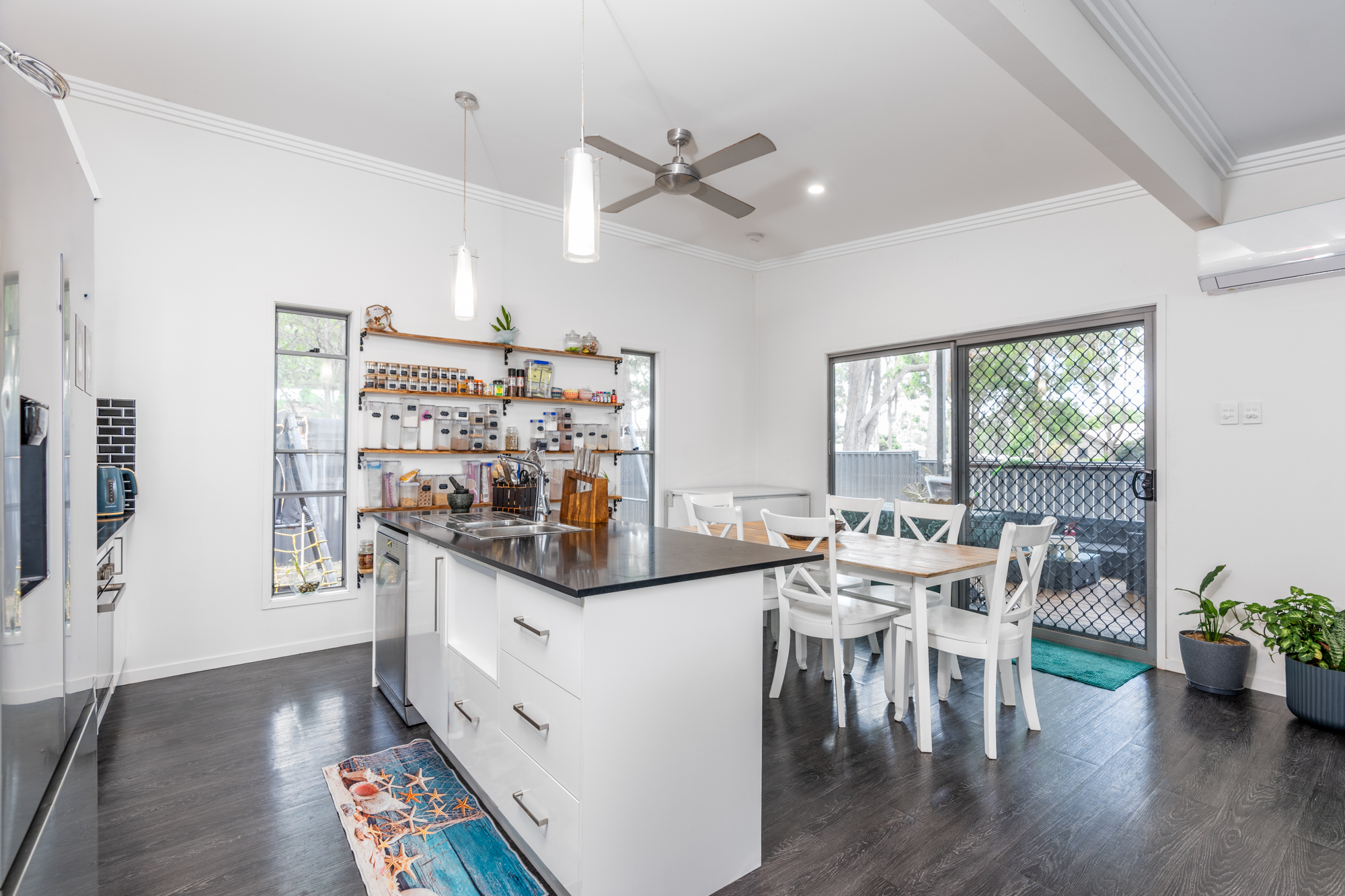 65 Bradman Street, RUSSELL ISLAND QLD 4184