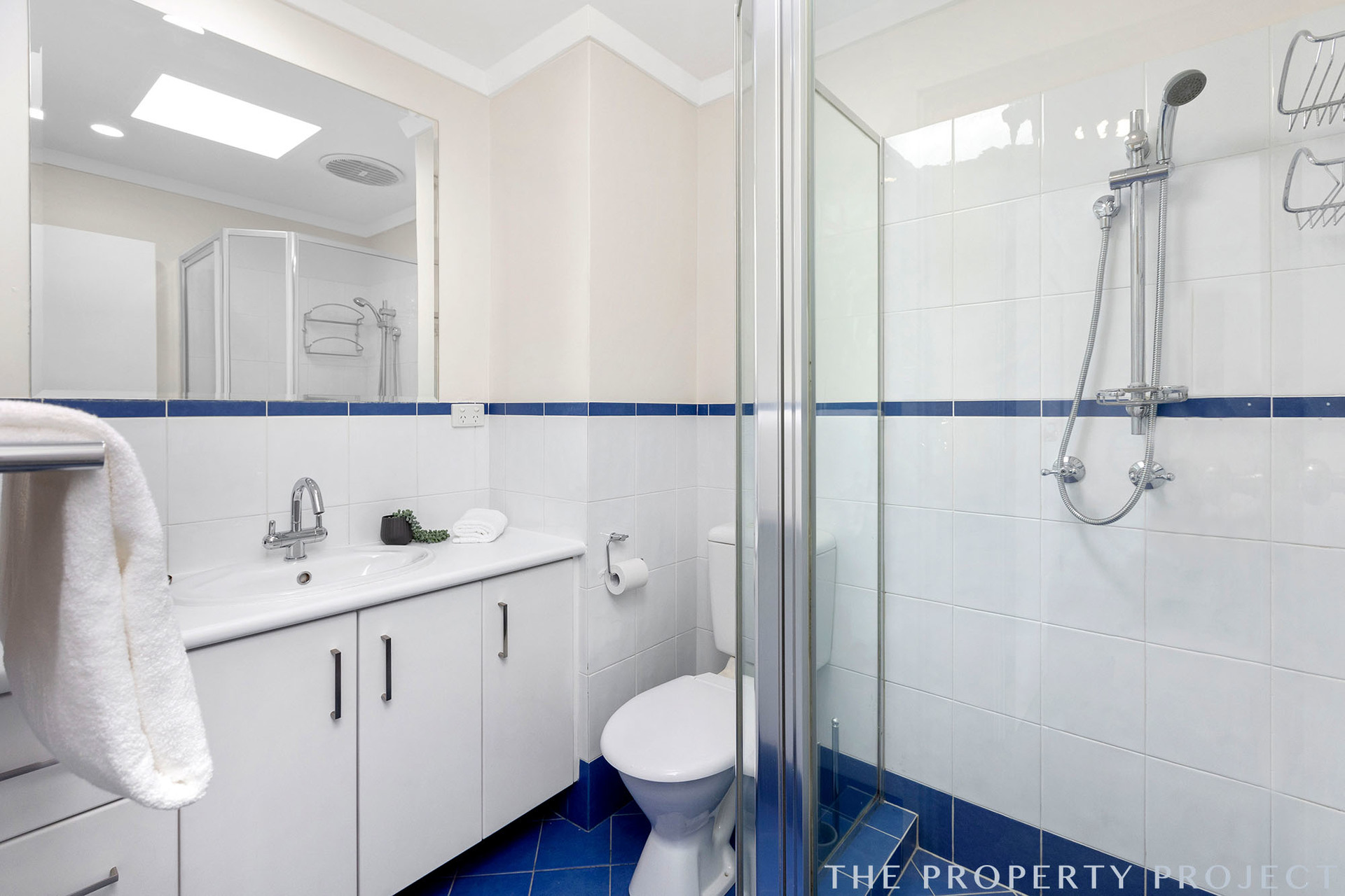 4 15 Flynn Street Churchlands WA 6018