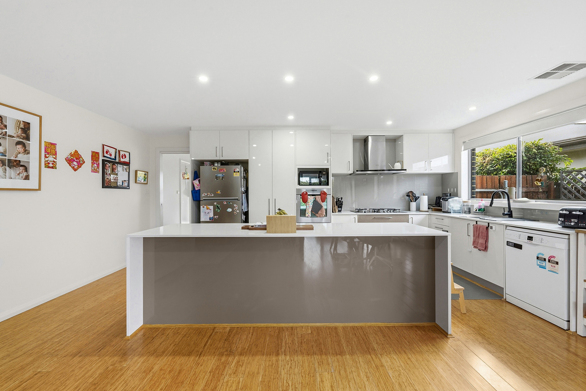 18 Casilda Street, Harrison, photo 5