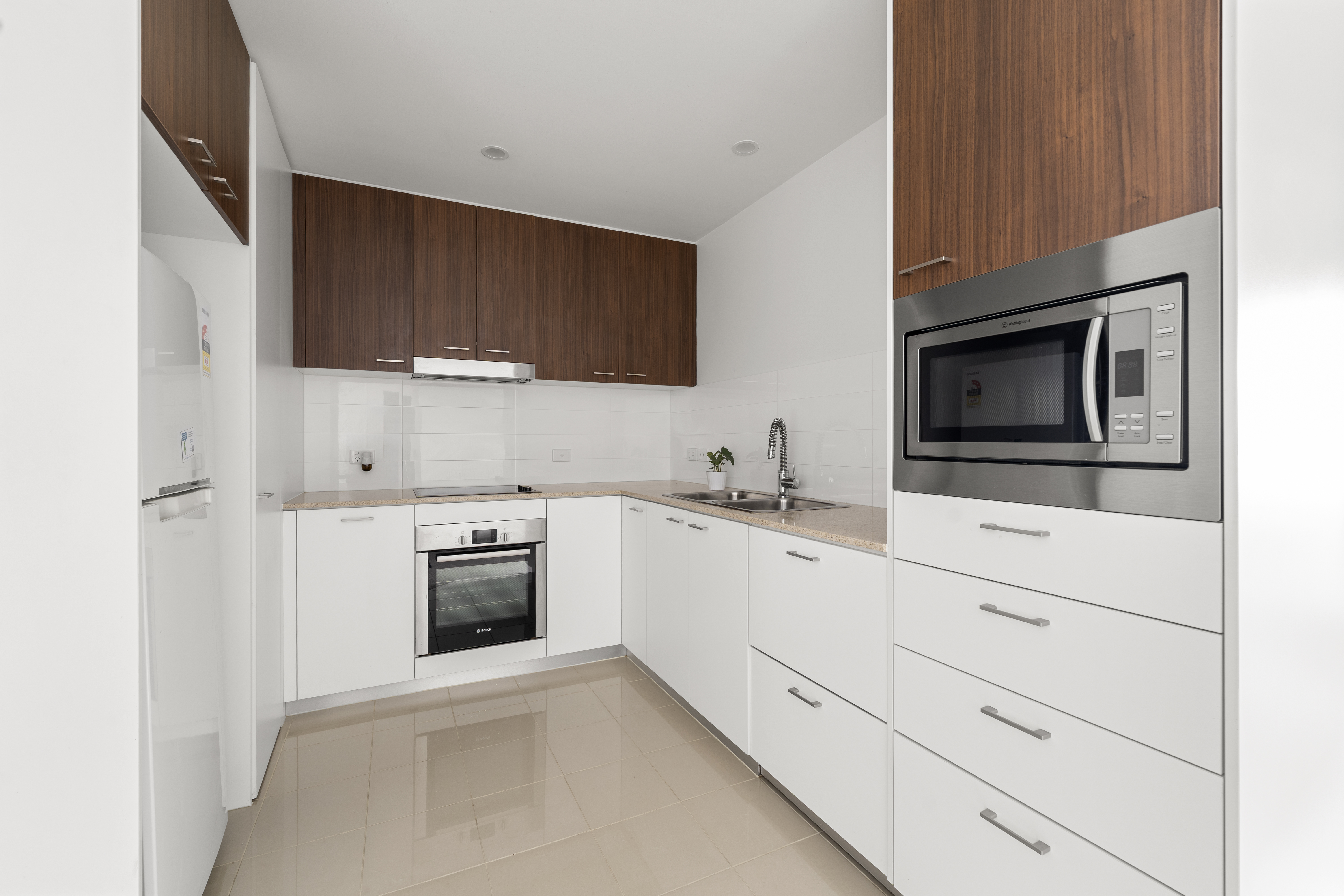 57/10 Ipima Street, Braddon, photo 2