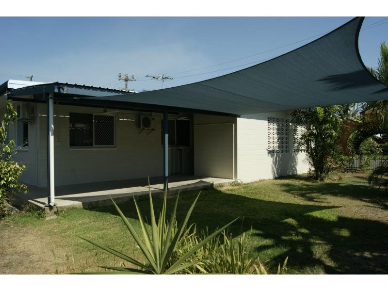 2 / 7 Shelley Street, Pallarenda, TOWNSVILLE CITY QLD 4810
