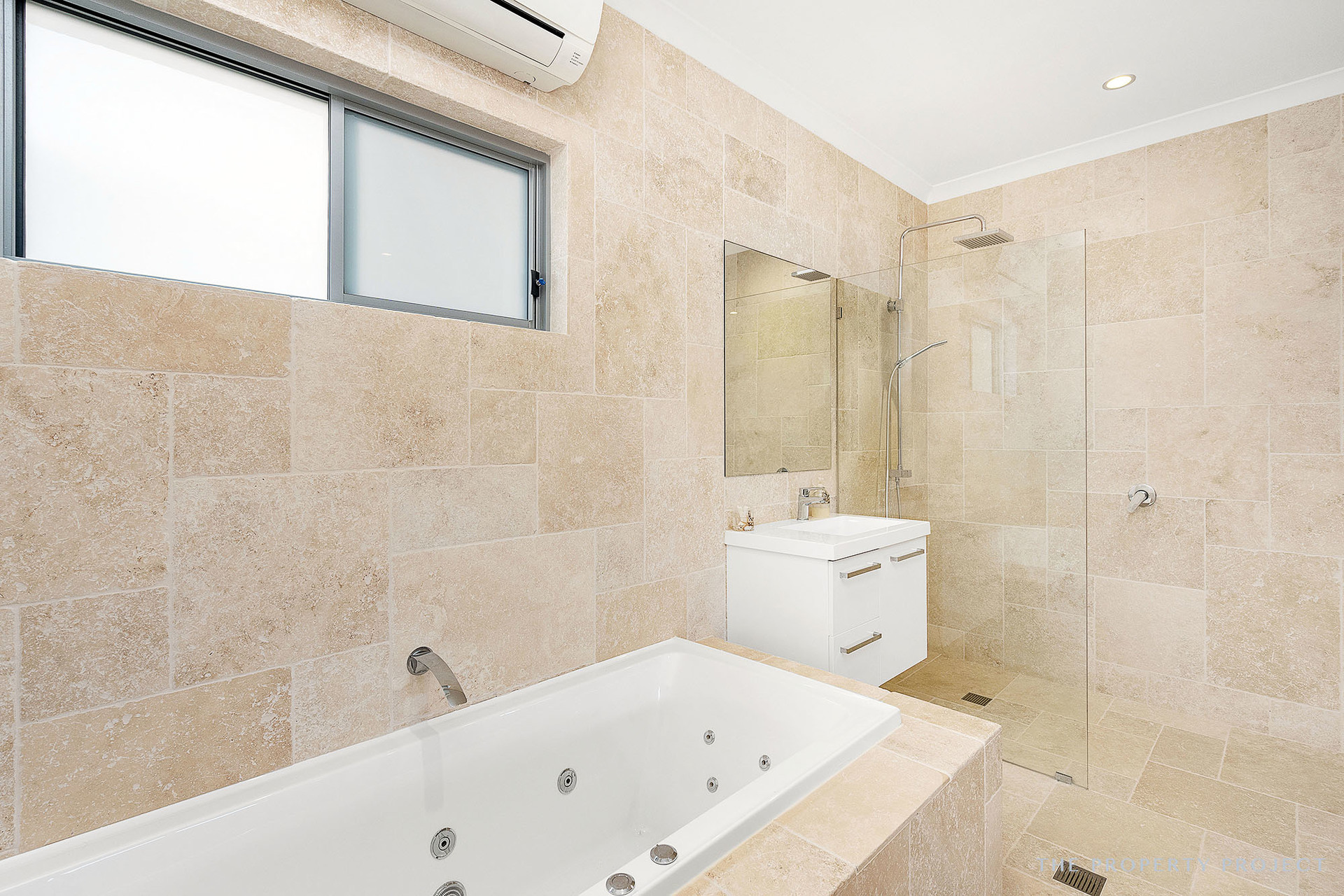 2B Hawkins Avenue Sorrento WA 6020