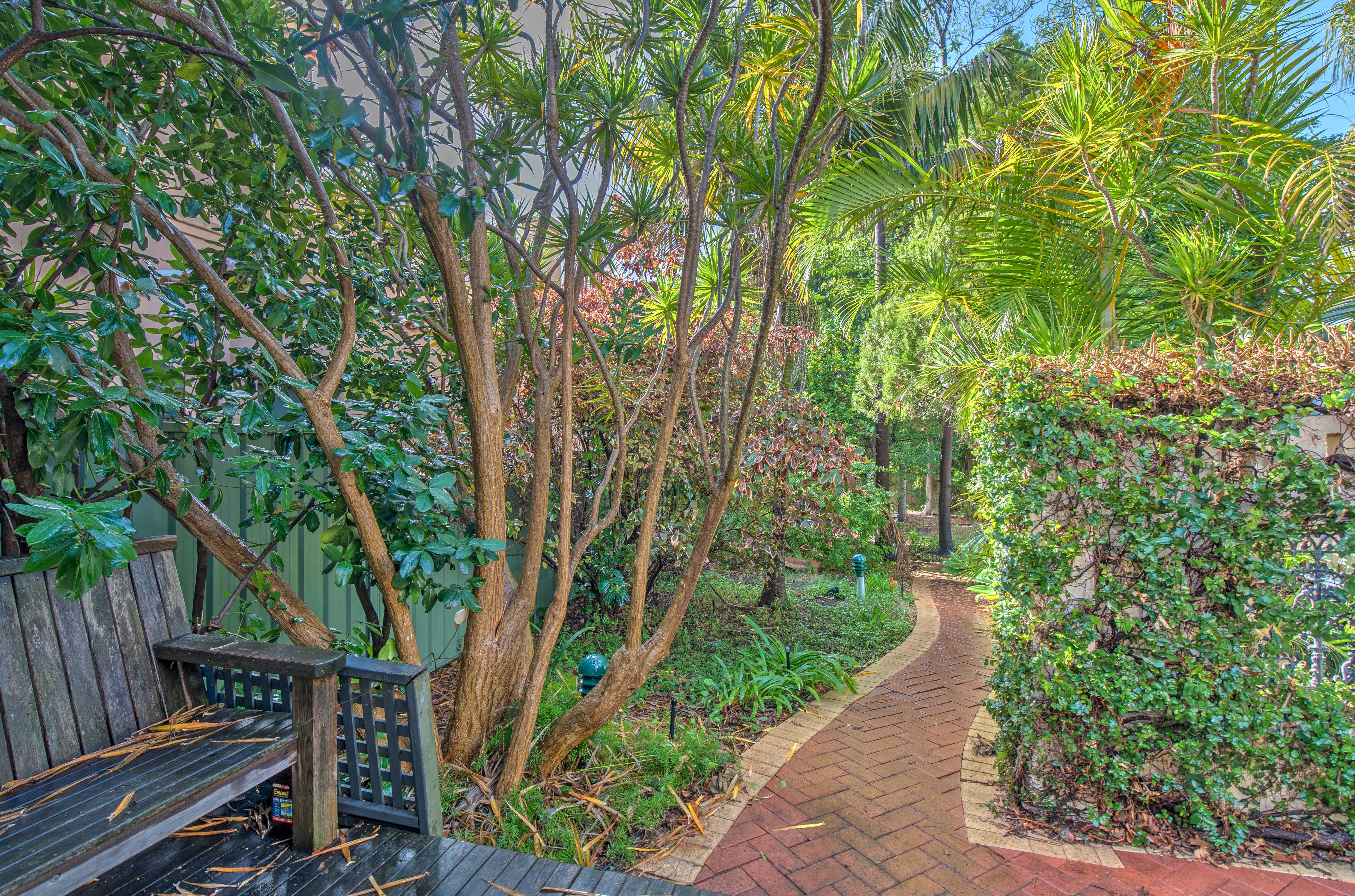 96 Archdeacon Street Nedlands WA 6009