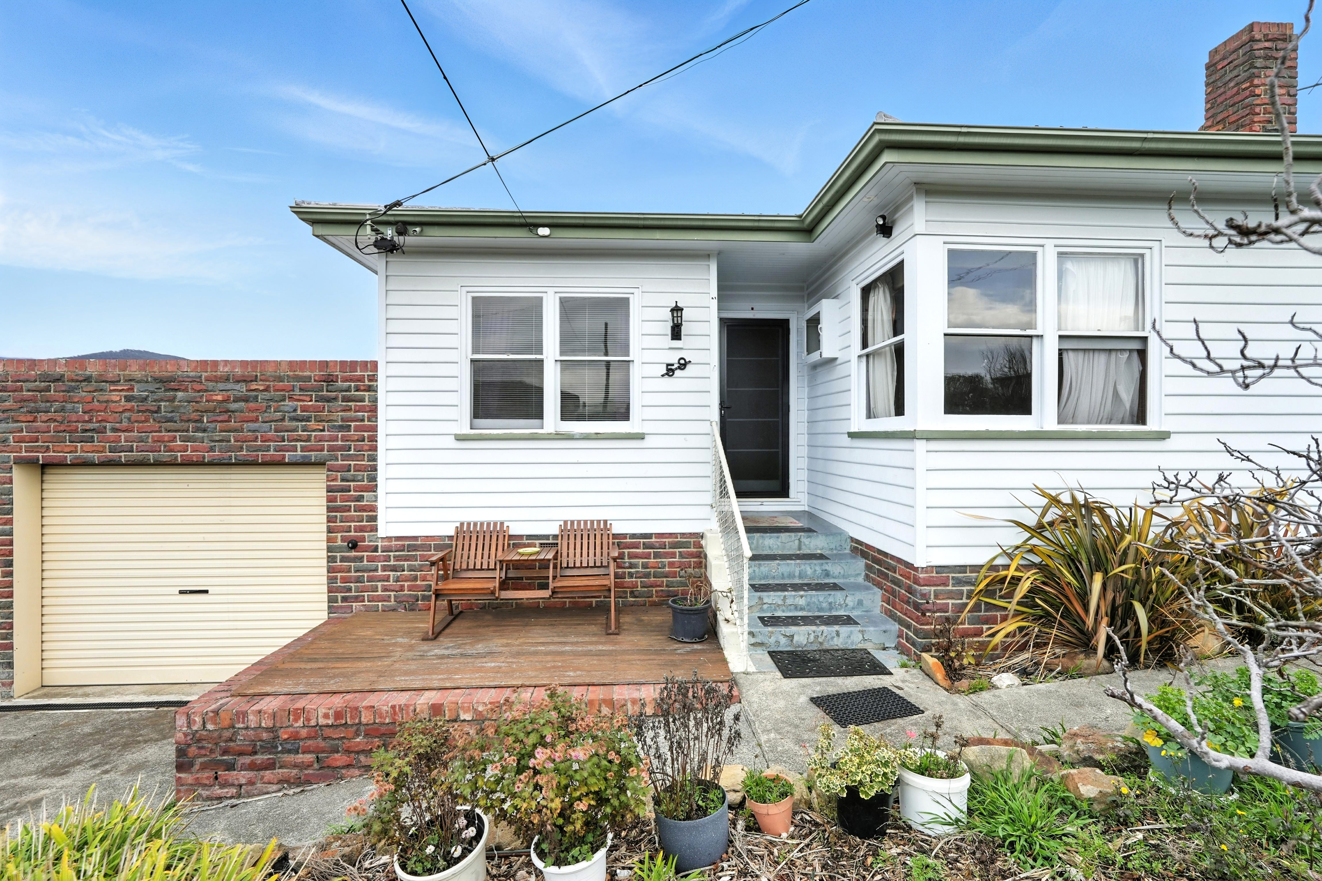 59 Hilton Road, CLAREMONT TAS 7011