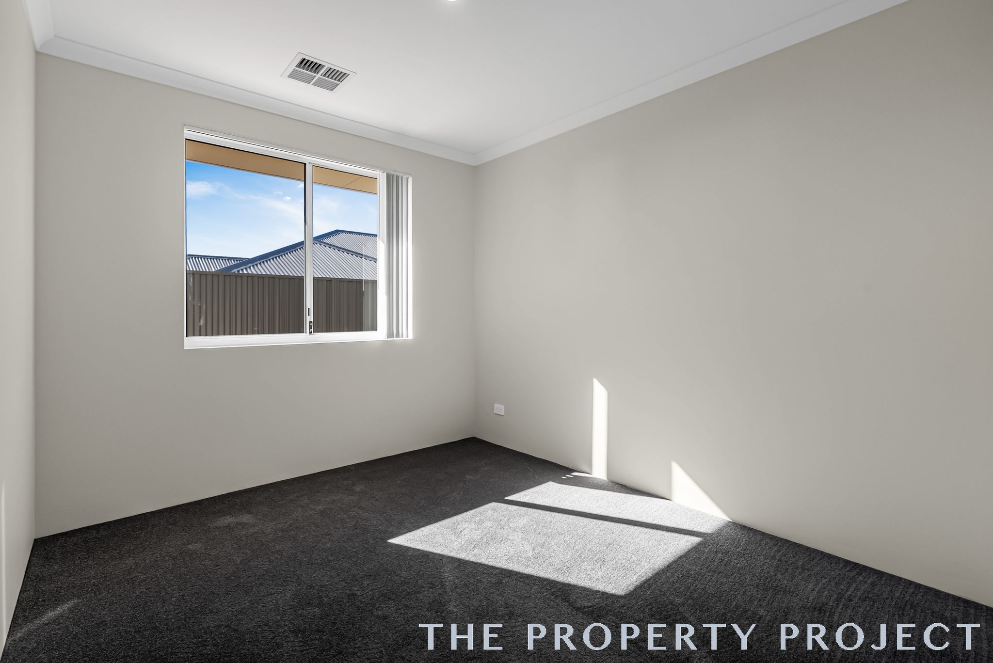 82 Ebrington Rd Wellard WA 6170