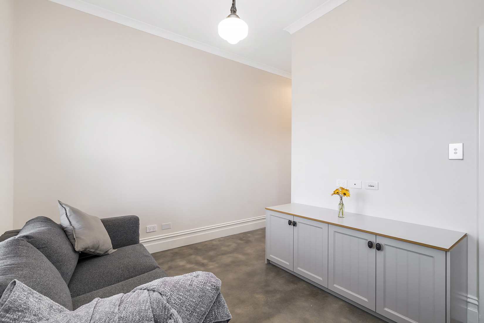 24 Leonora Street Como WA 6152