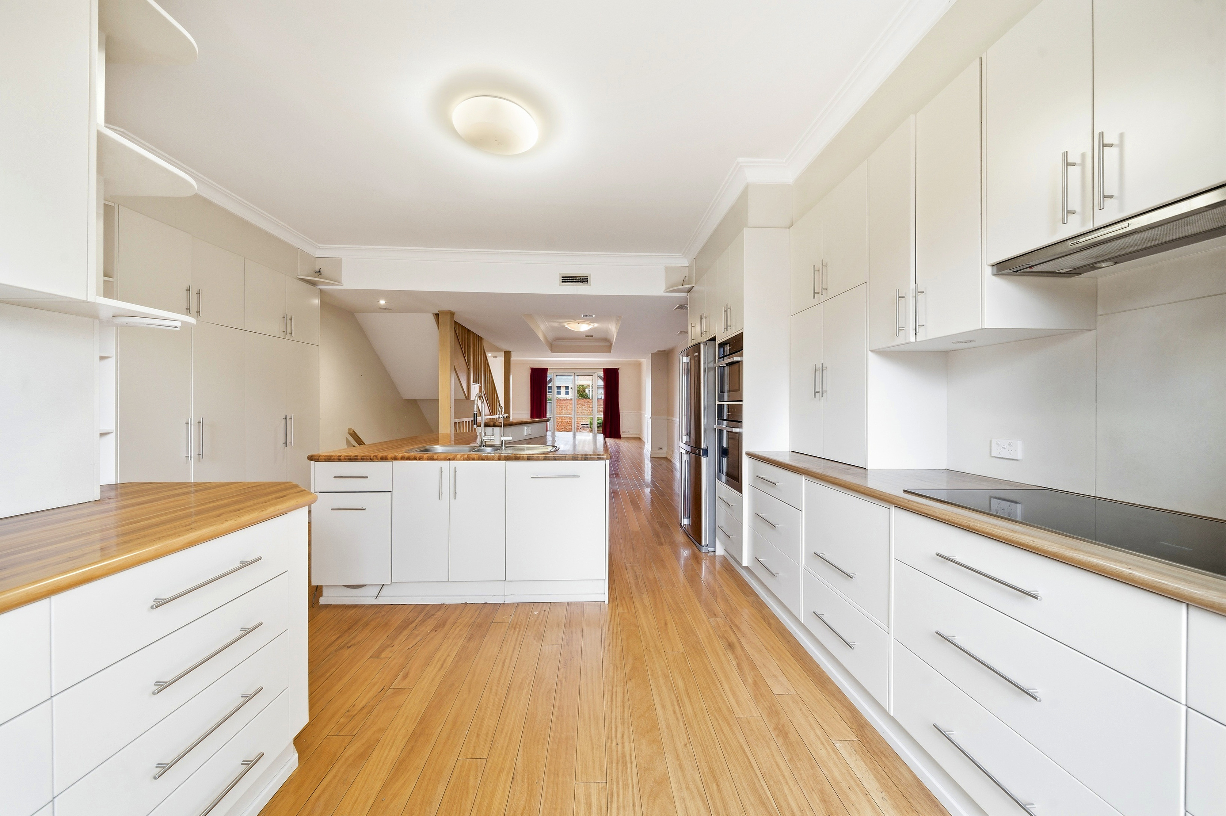 7/3 Ovens Street, Griffith, photo 4