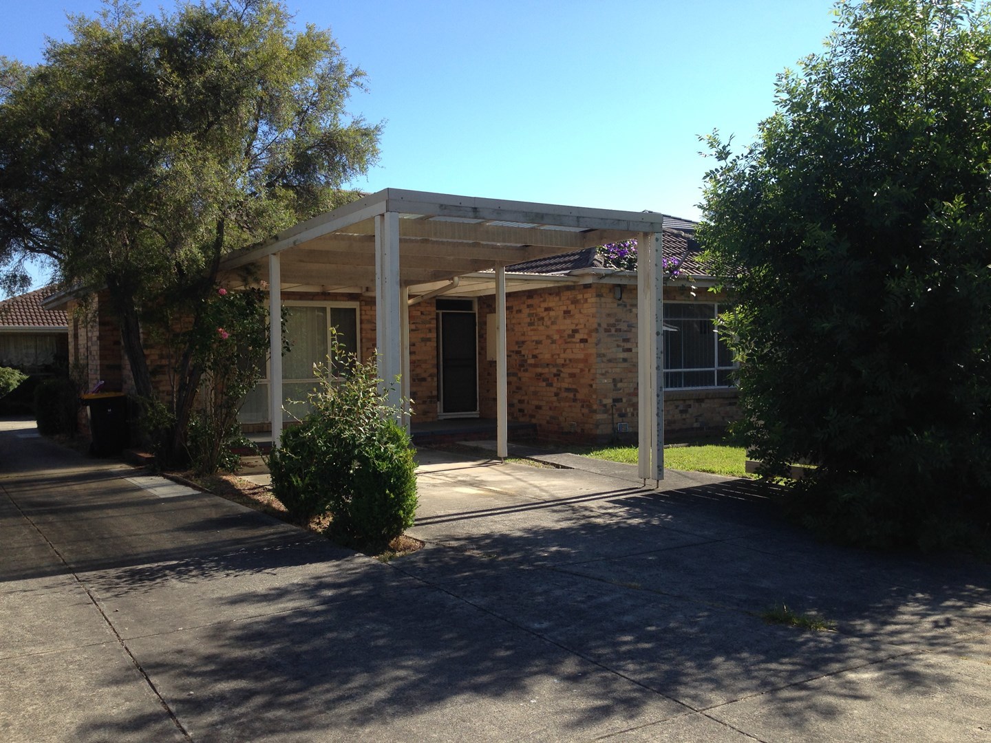 1 / 19 Kurrajong Avenue, GLEN WAVERLEY VIC 3150