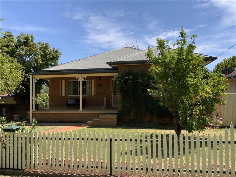 4a Berkley Street, FORBES NSW 2871