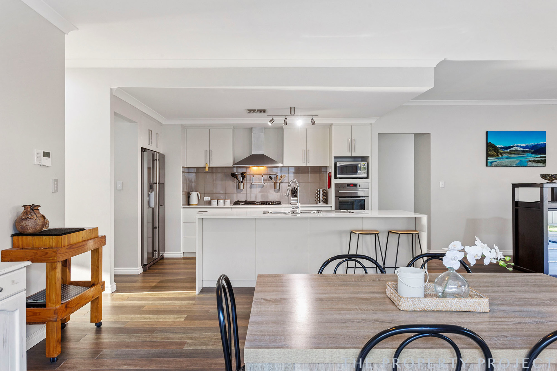 16 Aubun Garden Caversham WA 6055