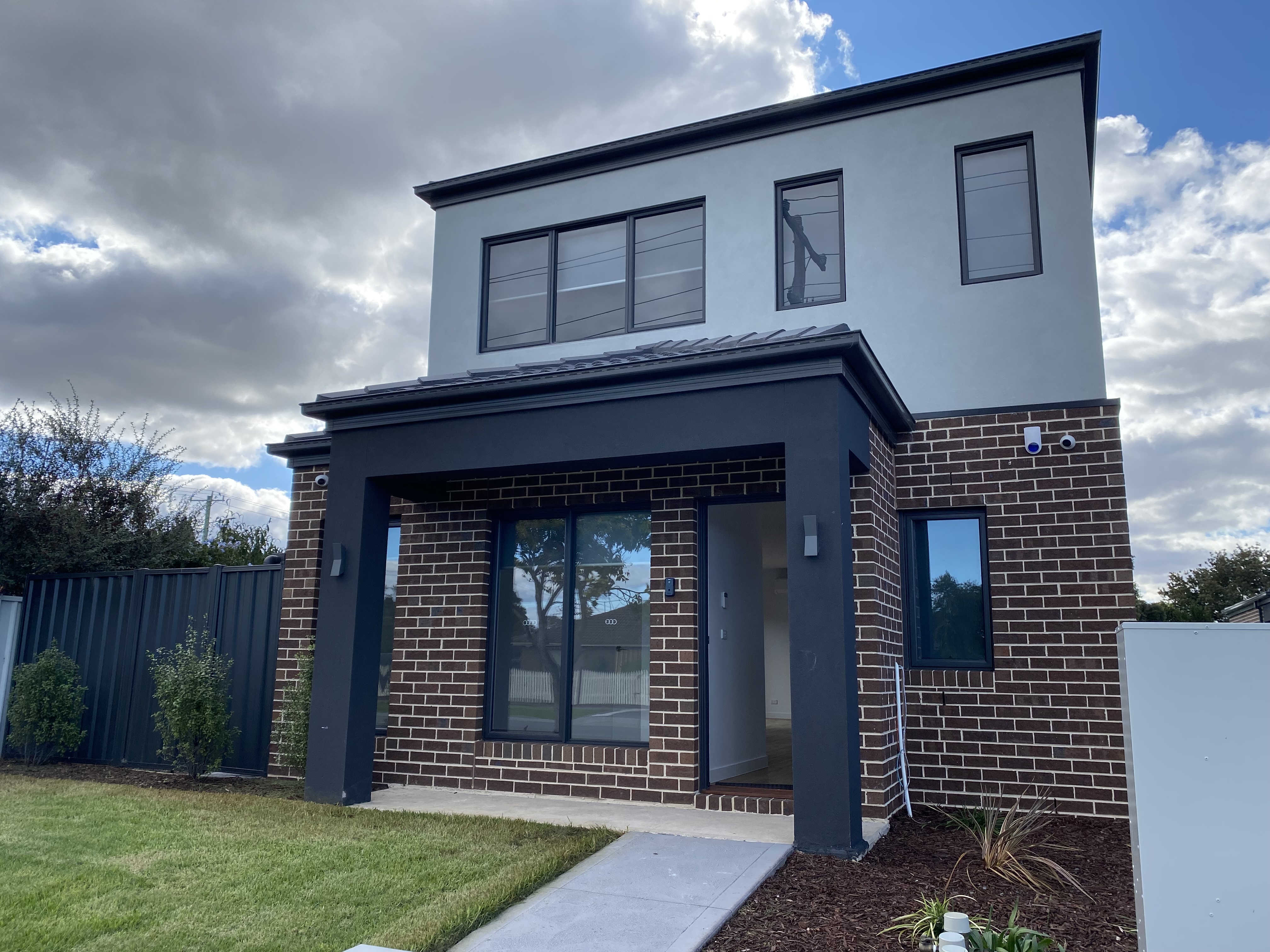 2 / 1 Sycamore Street, HOPPERS CROSSING VIC 3029