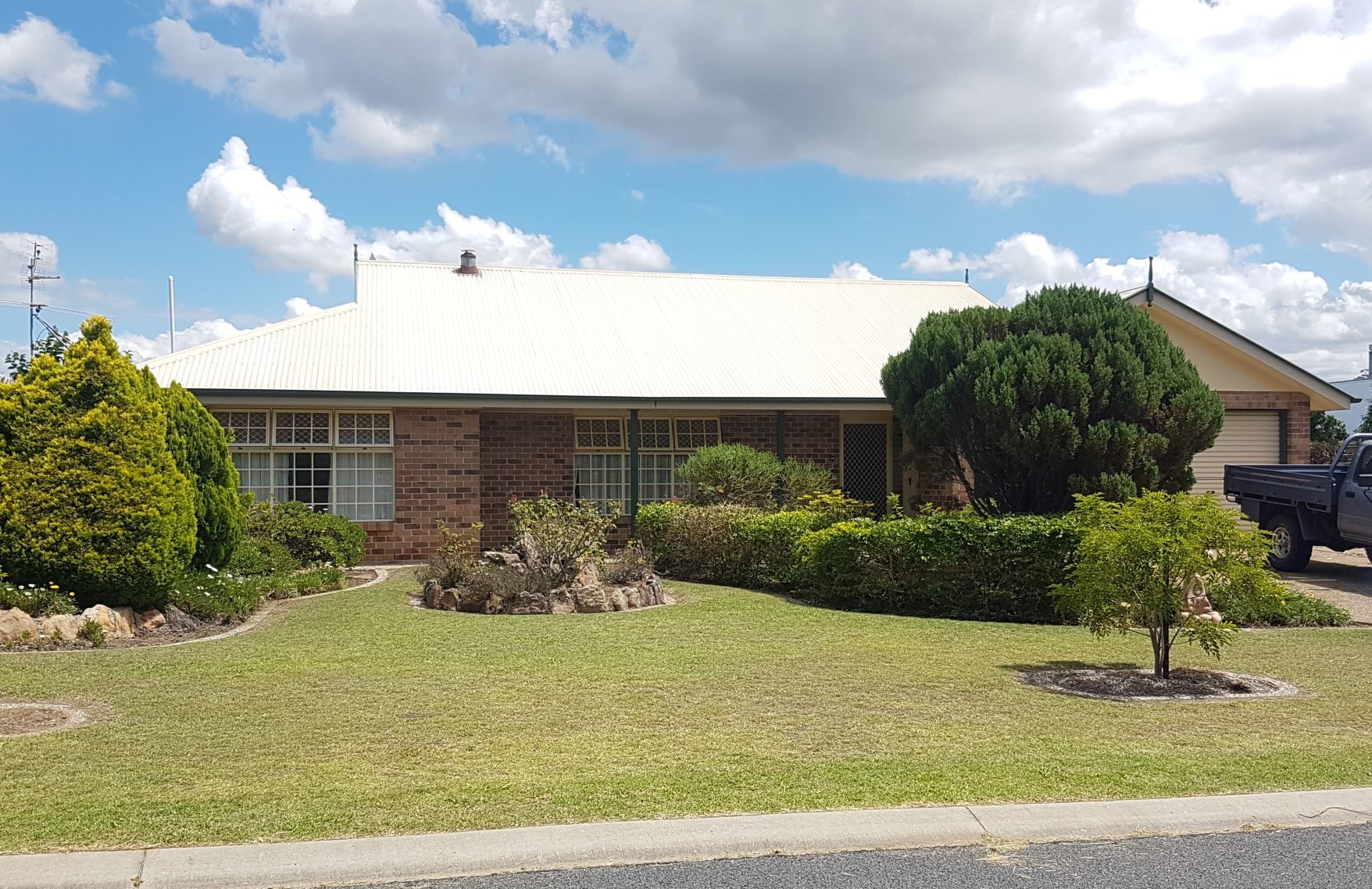 11 Melissa Court, CROWS NEST QLD 4355