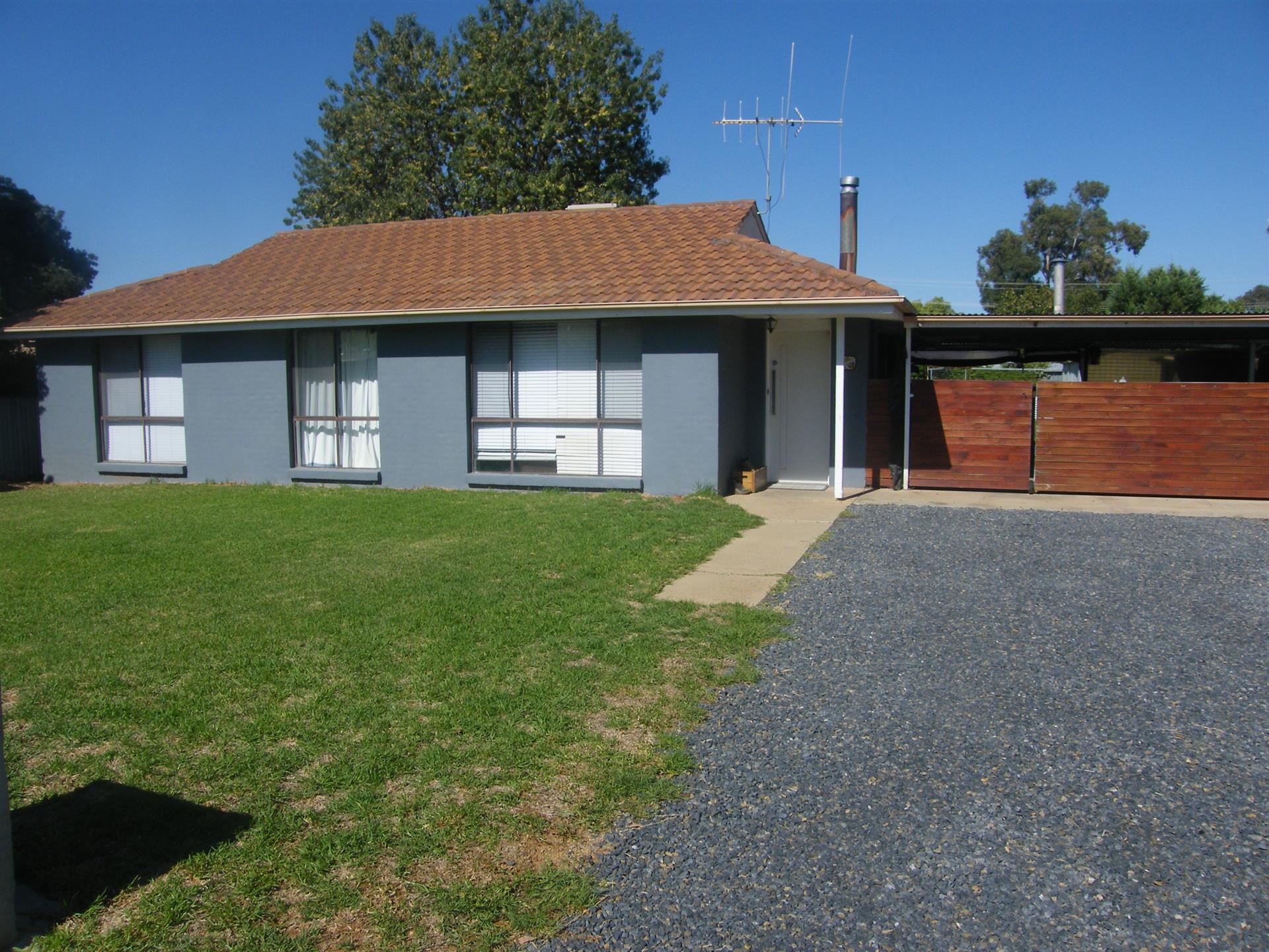 7 Thames Street, FORBES NSW 2871