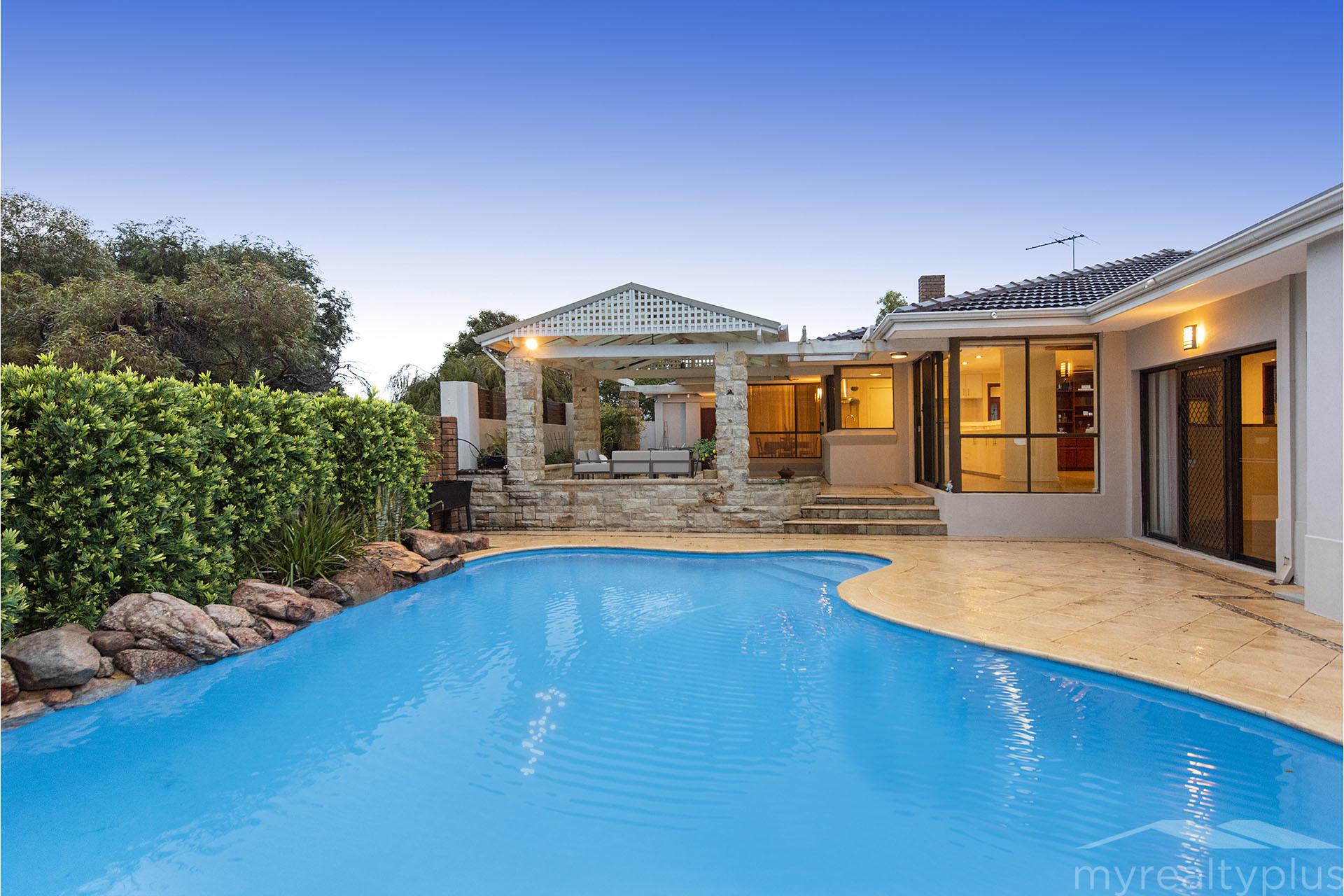 11 Bramwell Road, NORANDA WA 6062