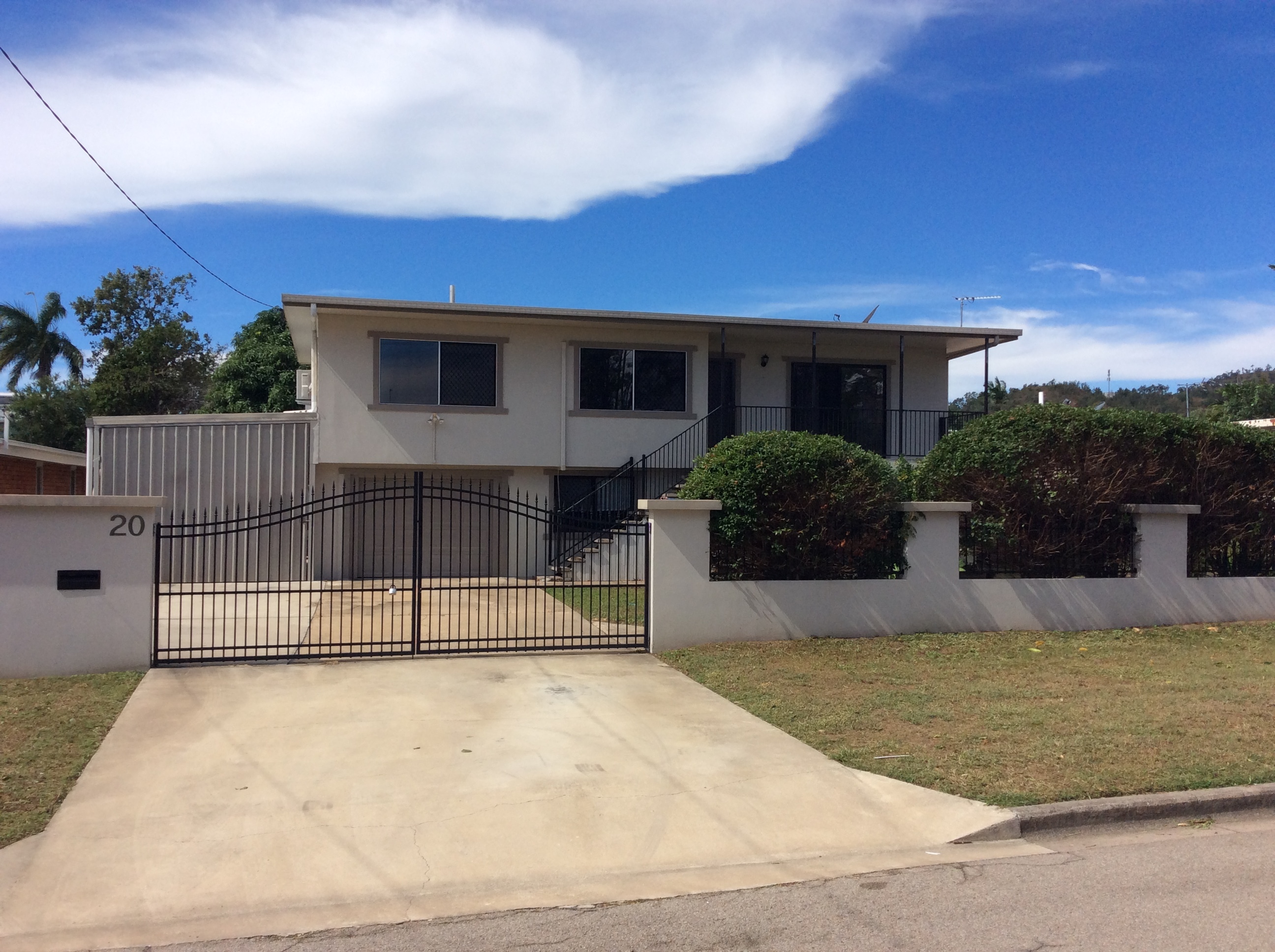 20 Stephenson St, WULGURU QLD 4811