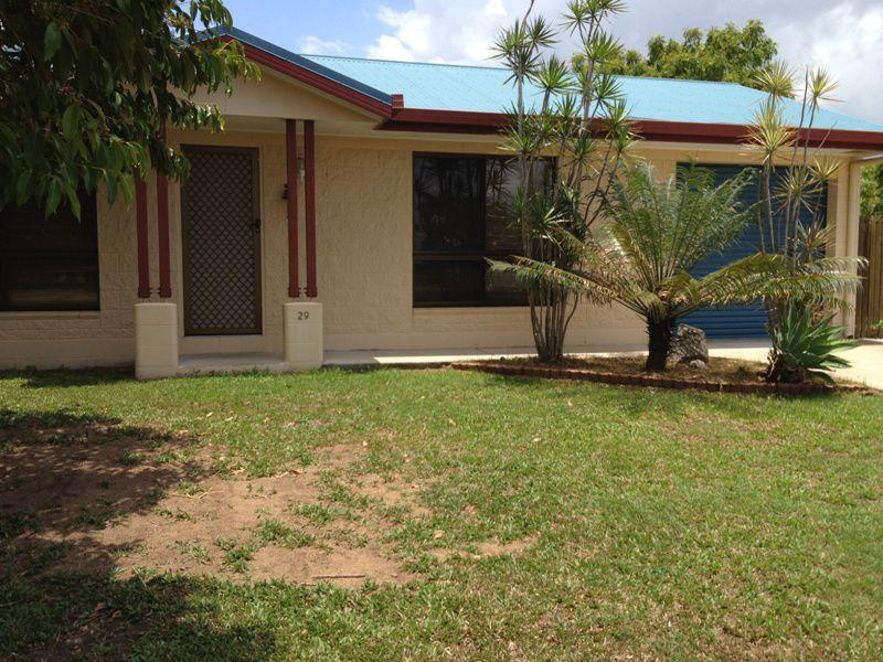 29 Elton Drive, KELSO QLD 4815