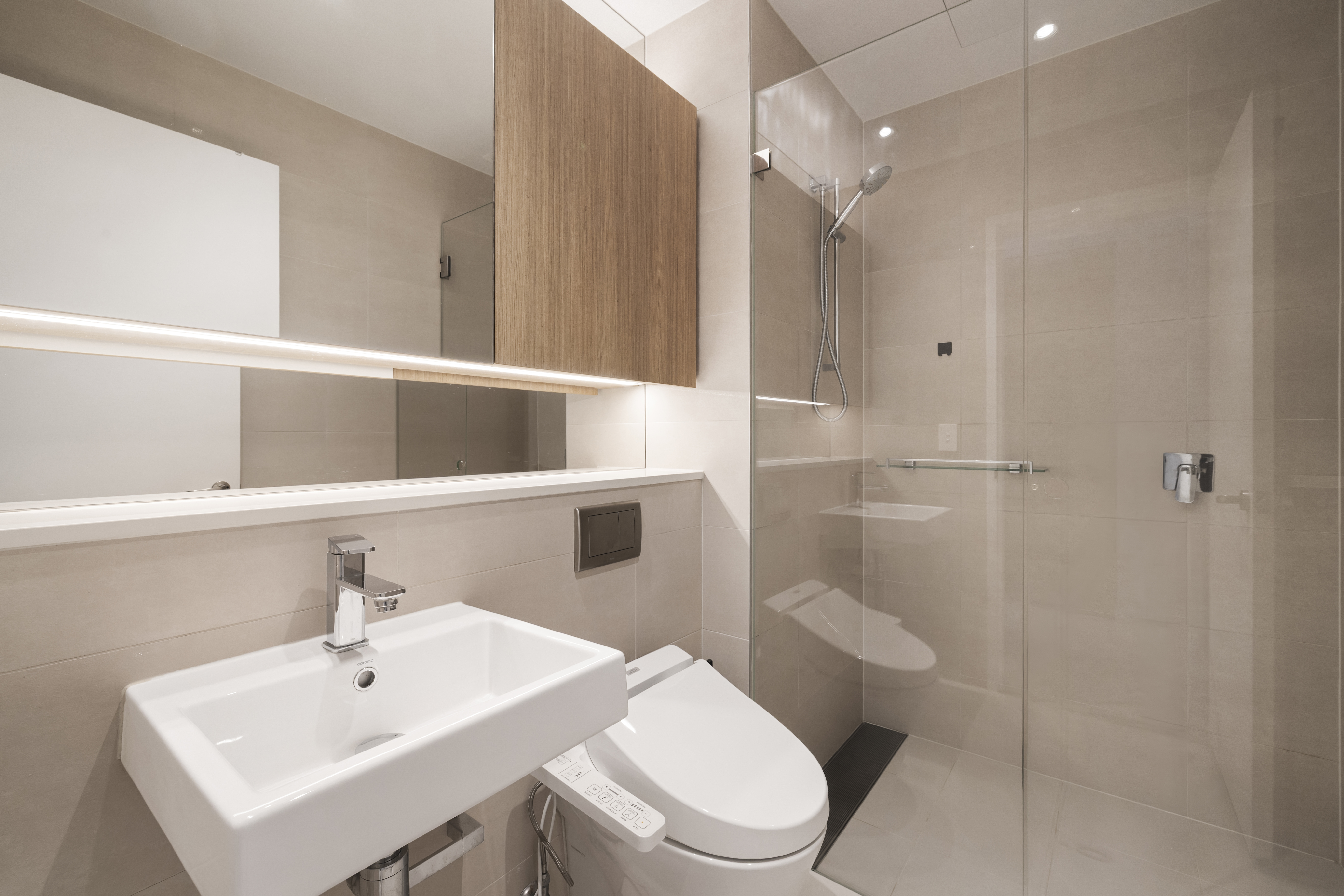 806/21 Dunkerley Place, Waterloo Leased by The Gallery Real Estate - image 5