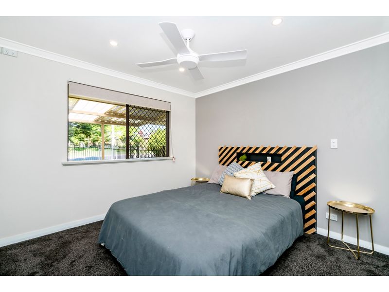 3A Charing Crescent Marangaroo WA 6064