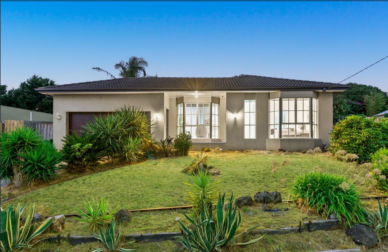 22 Sarah Place, HAMPTON PARK VIC 3976
