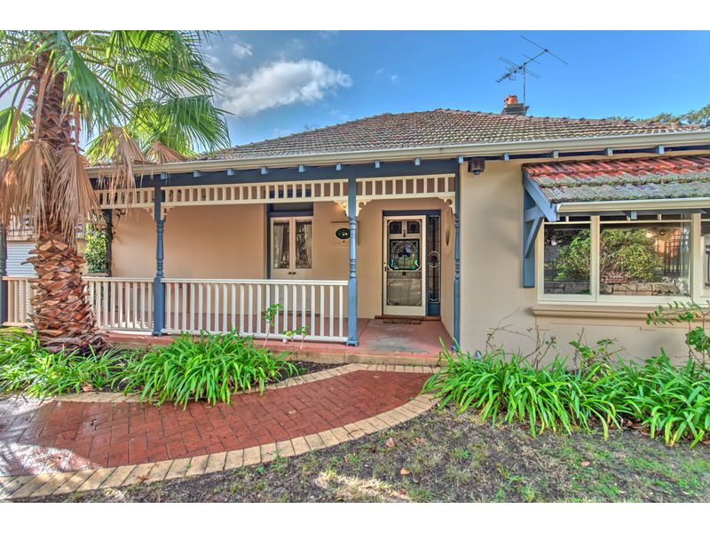 96 Archdeacon Street Nedlands WA 6009