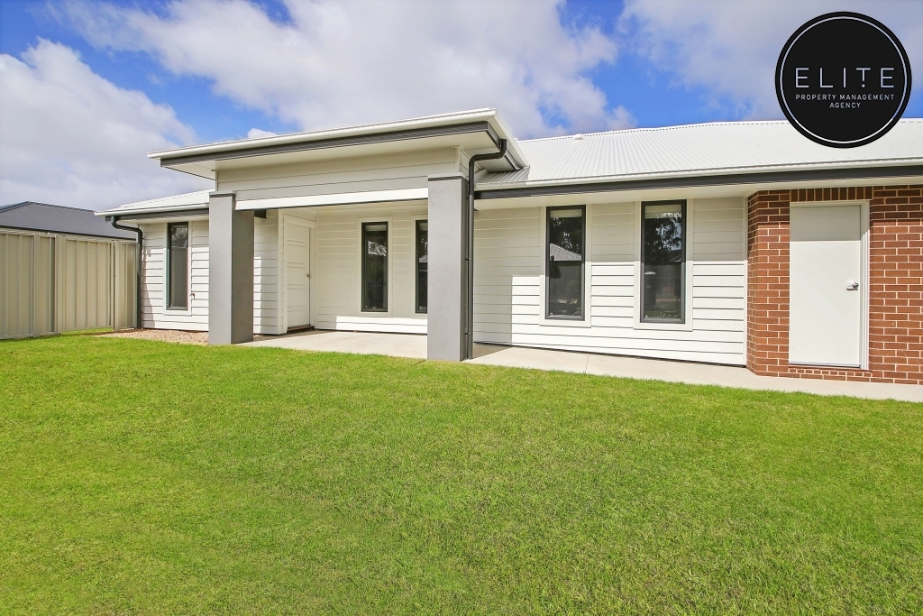 35b Bevington Bend, LAVINGTON NSW 2641