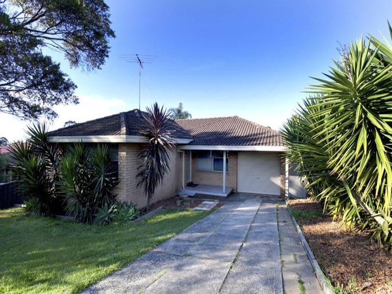44 Bottlebrush Ave, BRADBURY NSW 2560