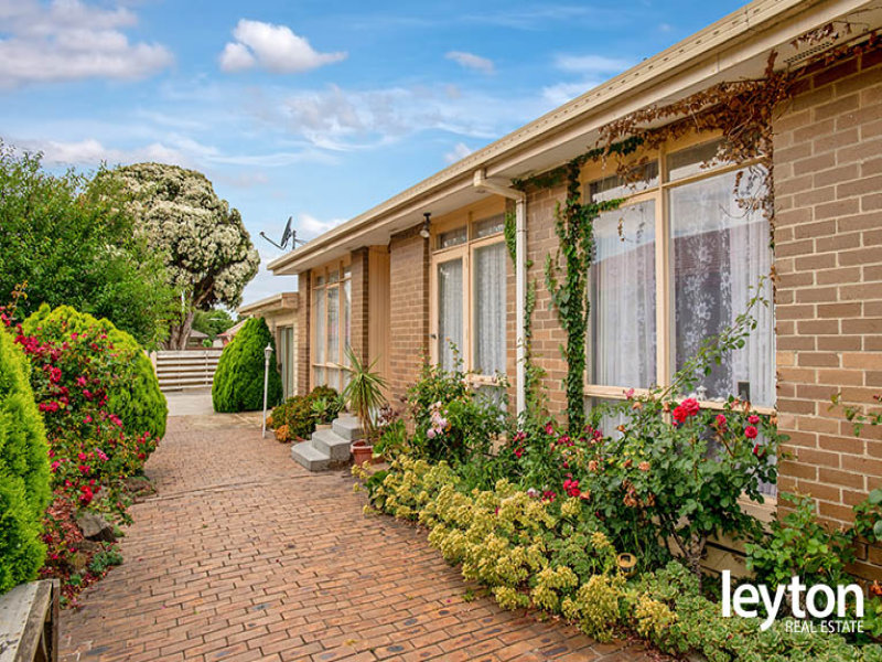 4 Lansor Street, SPRINGVALE SOUTH VIC 3172