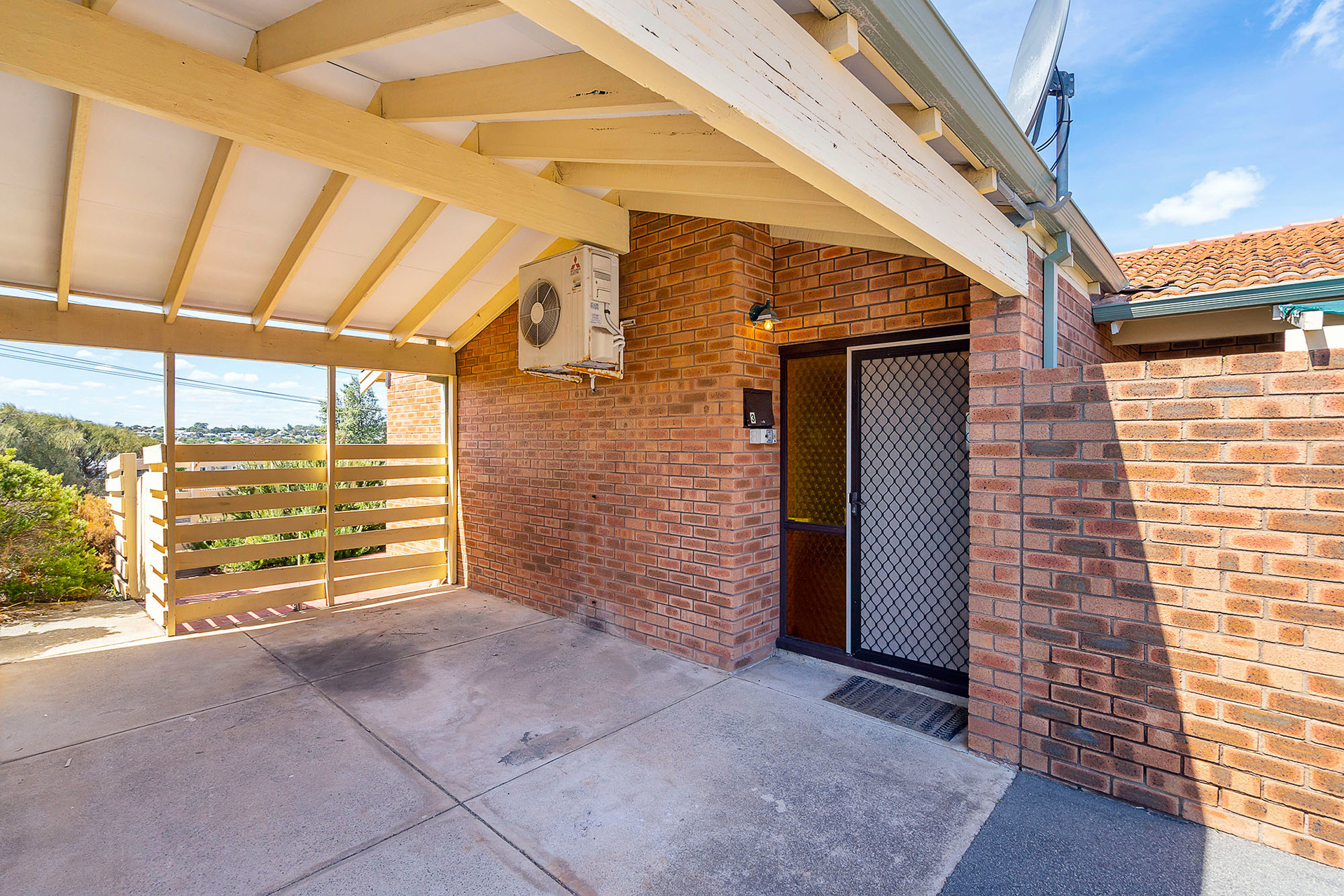 3 27 Edgehill Street Scarborough WA 6019