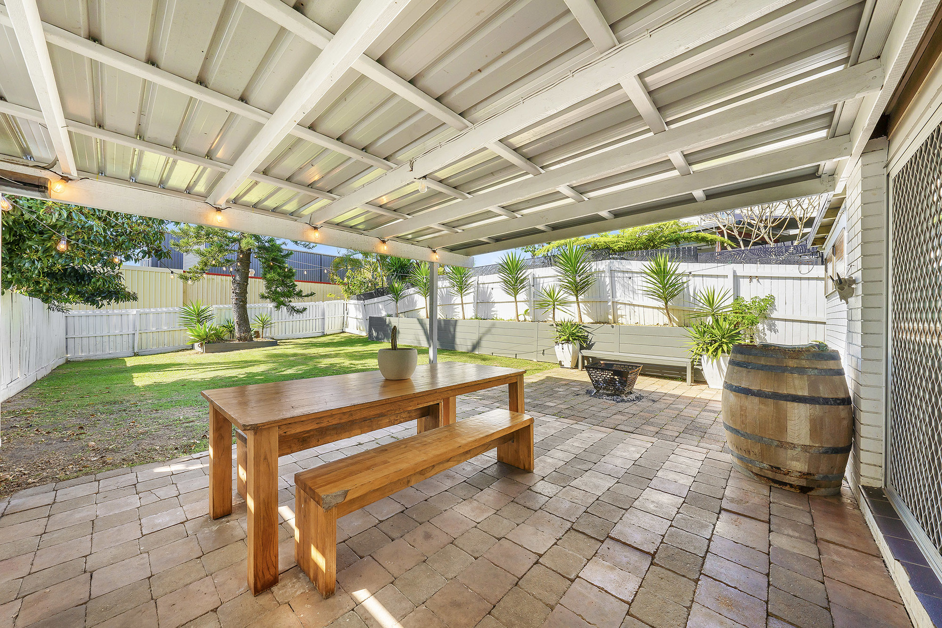 2 / 21 Corunna Crescent, ASHMORE QLD 4214
