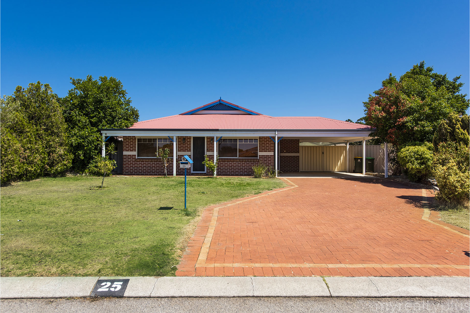 25 Deerina Green, ALEXANDER HEIGHTS WA 6064