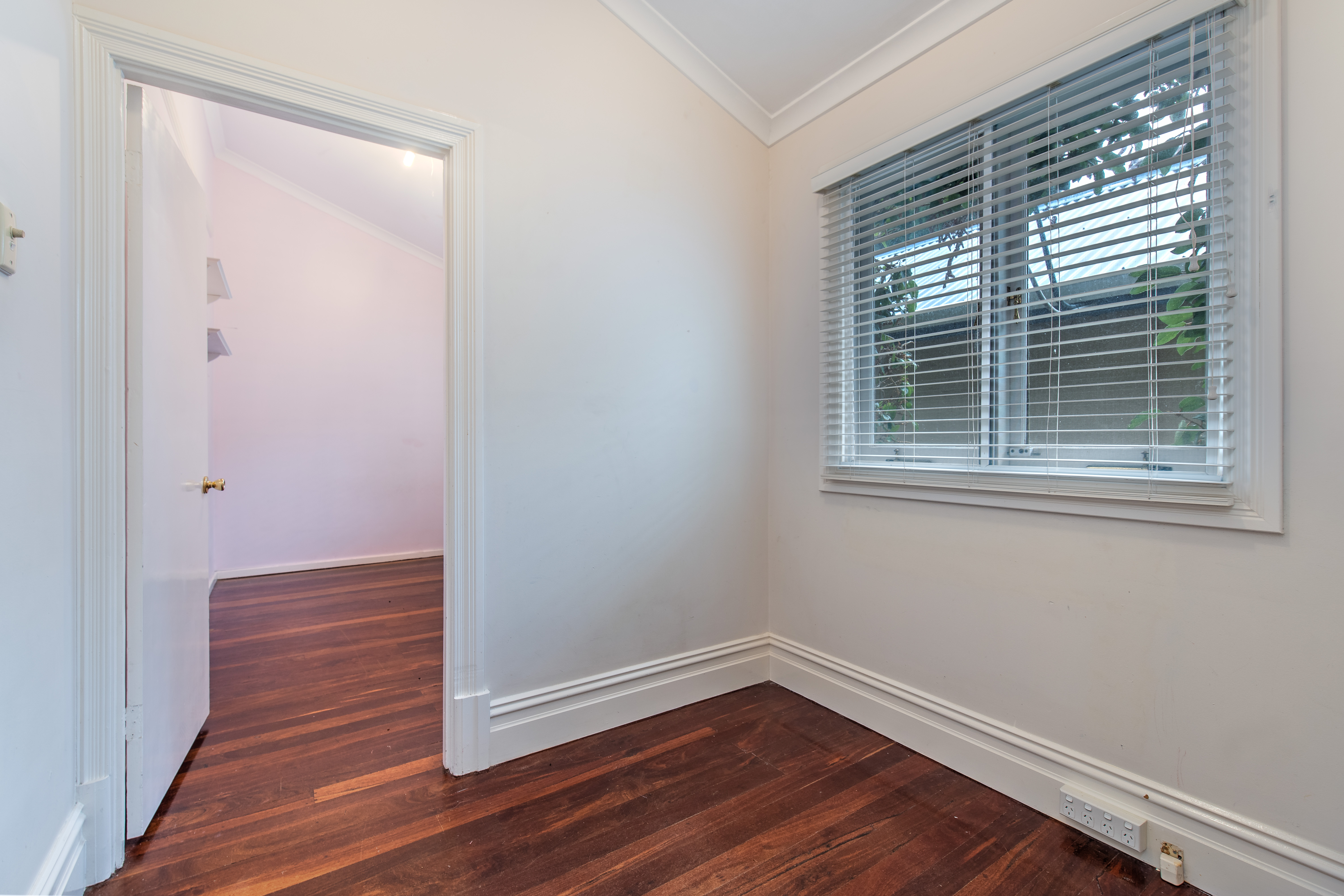 96 Archdeacon Street Nedlands WA 6009