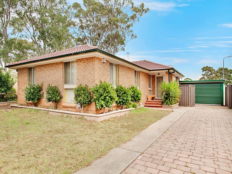 7 Lotus Pl, MACQUARIE FIELDS NSW 2564