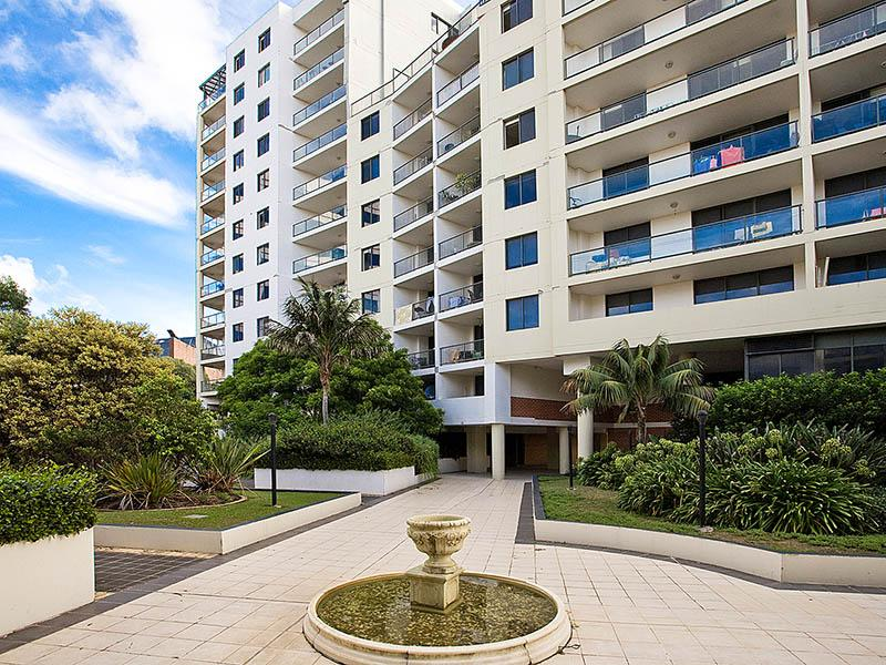 79 / 323 Forest Road, HURSTVILLE NSW 2220