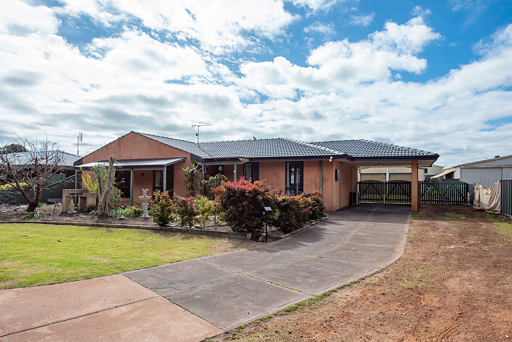 9 Langridge Pl, WEST BUSSELTON WA 6280