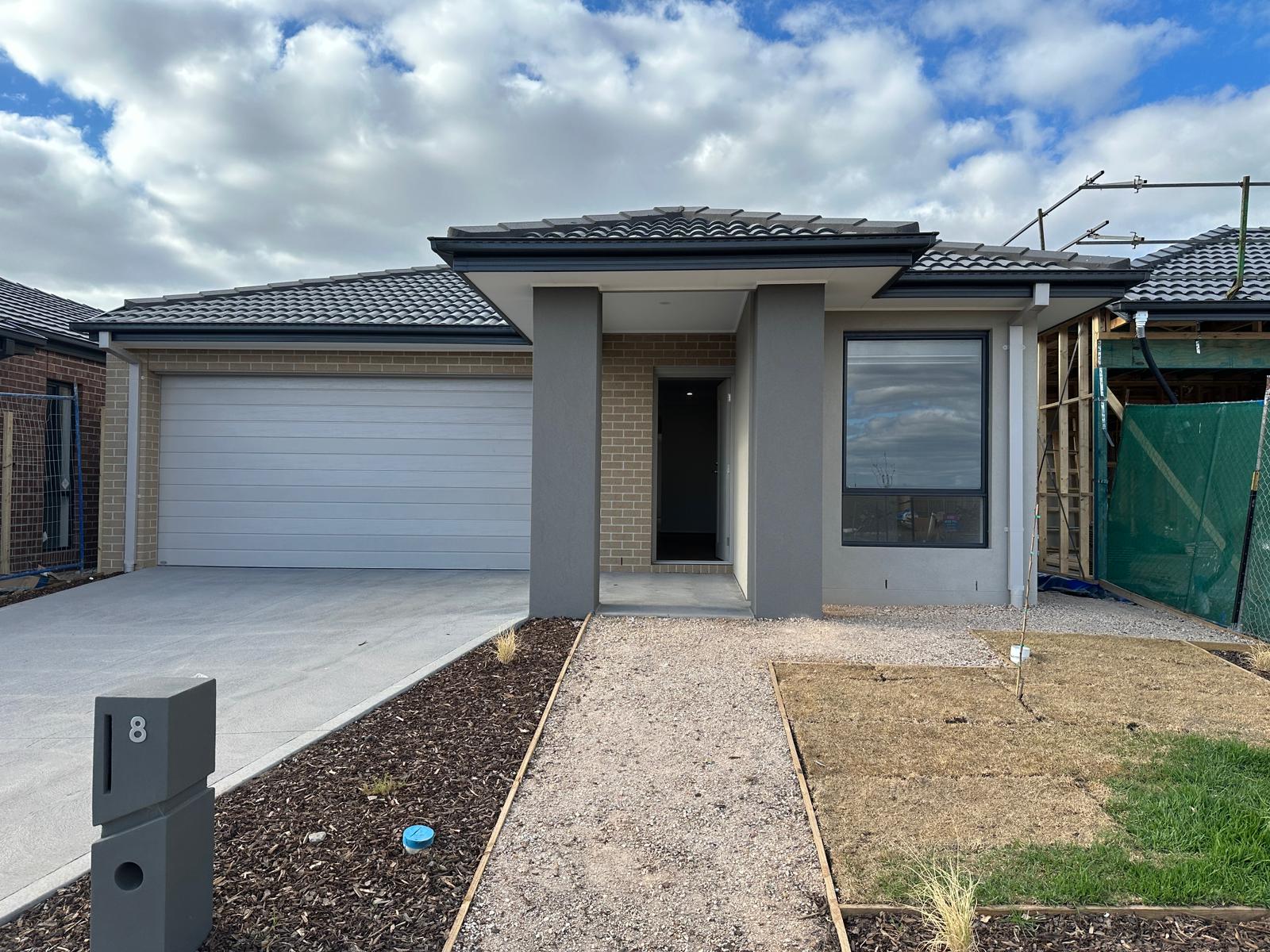 8 Pontburn Road, TRUGANINA VIC 3029