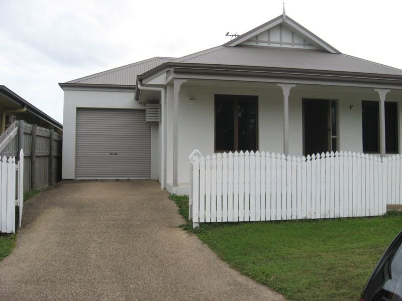 222 Freshwater Drive, DOUGLAS QLD 4814