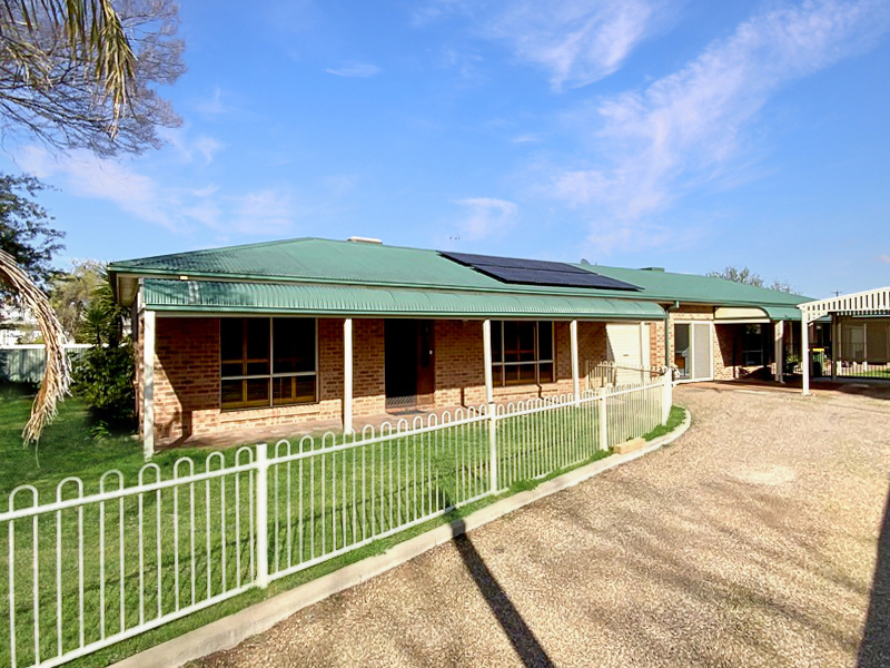 1 / 122 York Street, FORBES NSW 2871