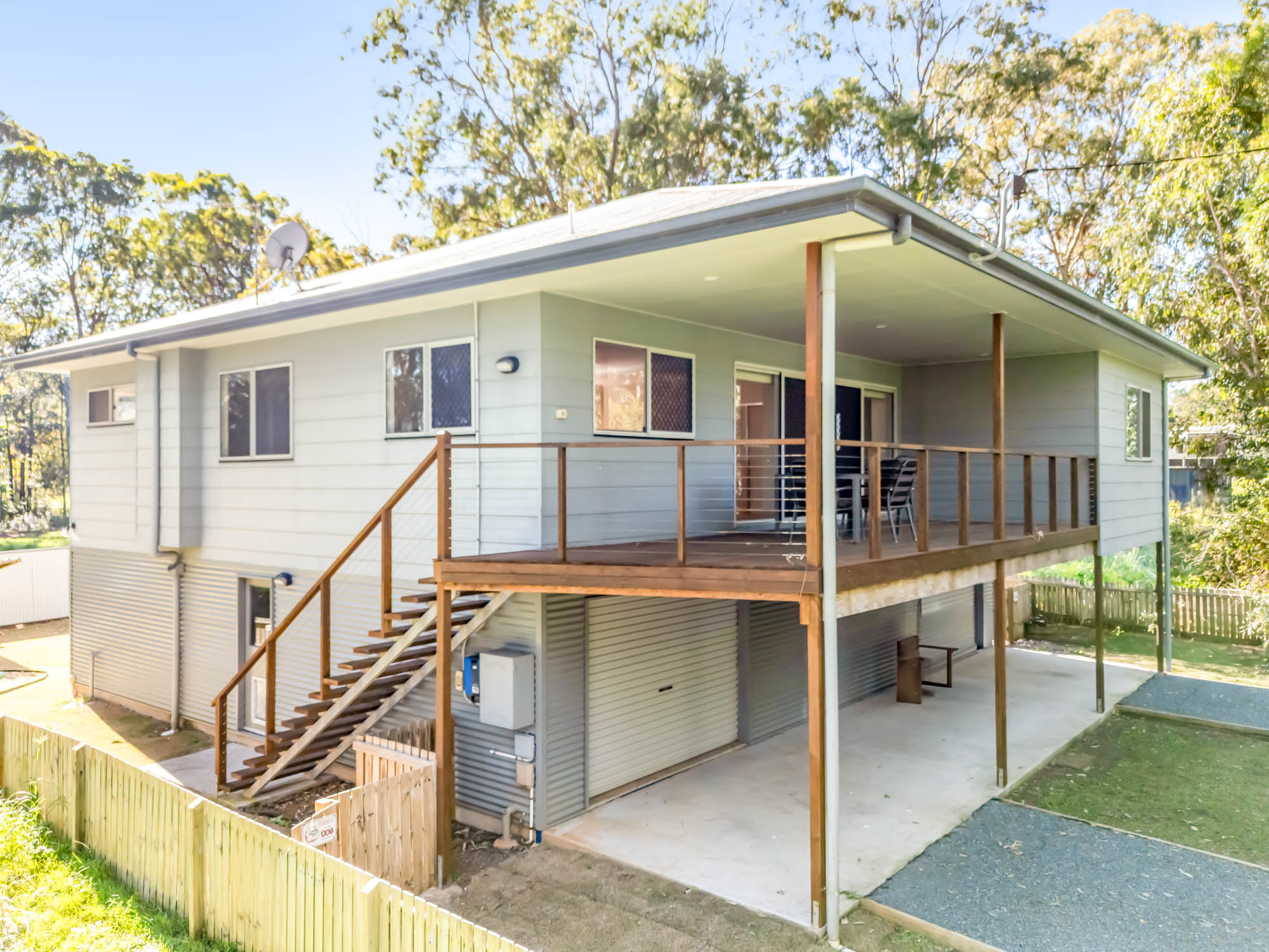127 Laurel Street, RUSSELL ISLAND QLD 4184