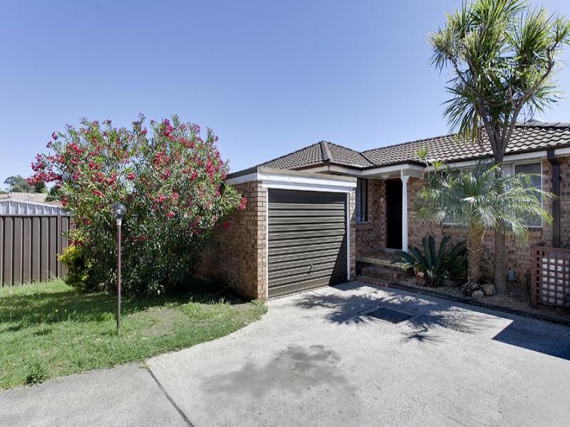7 / 8 Bensley Rd, MACQUARIE FIELDS NSW 2564