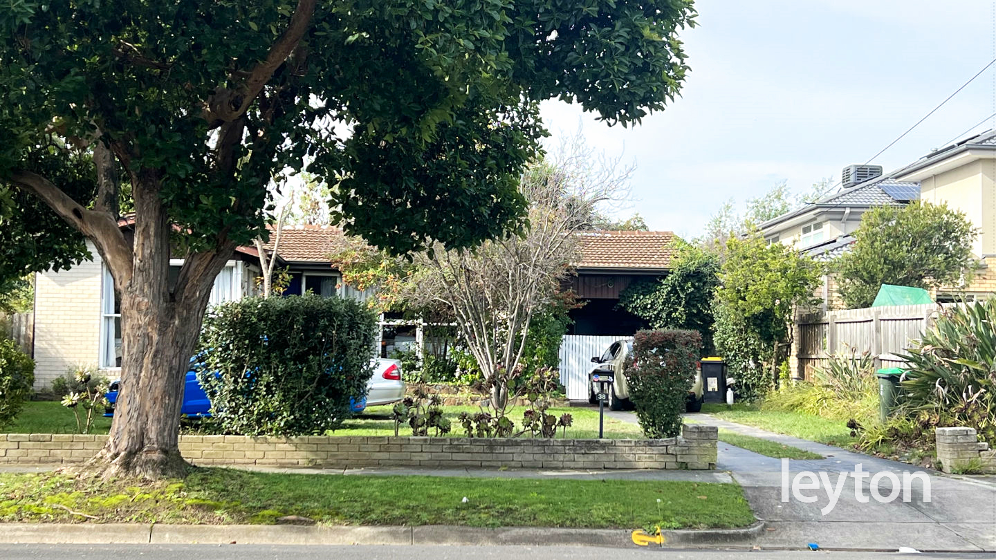 38 Westerfield Drive, NOTTING HILL VIC 3168