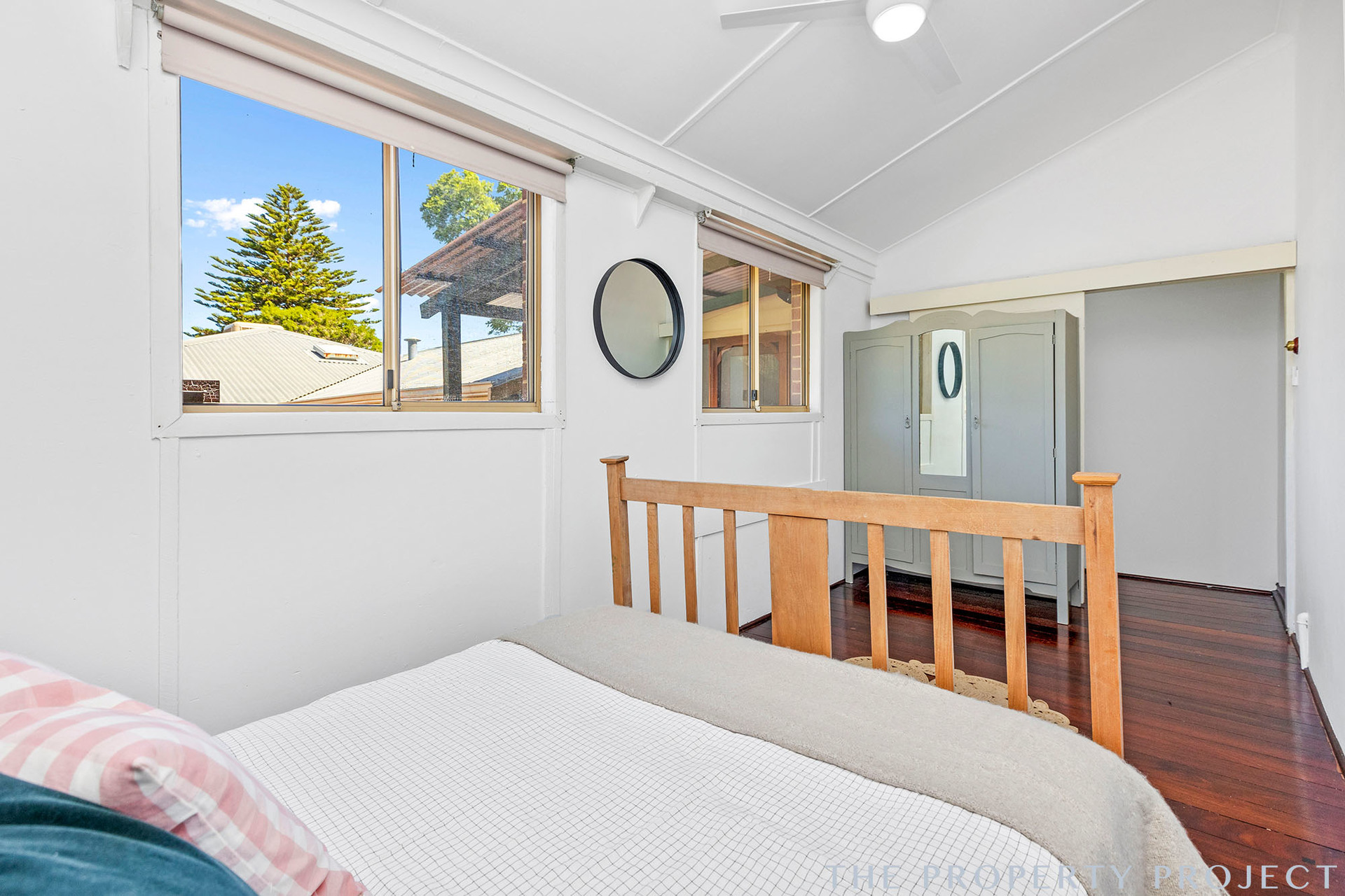 28 Leonard Street Victoria Park WA 6100